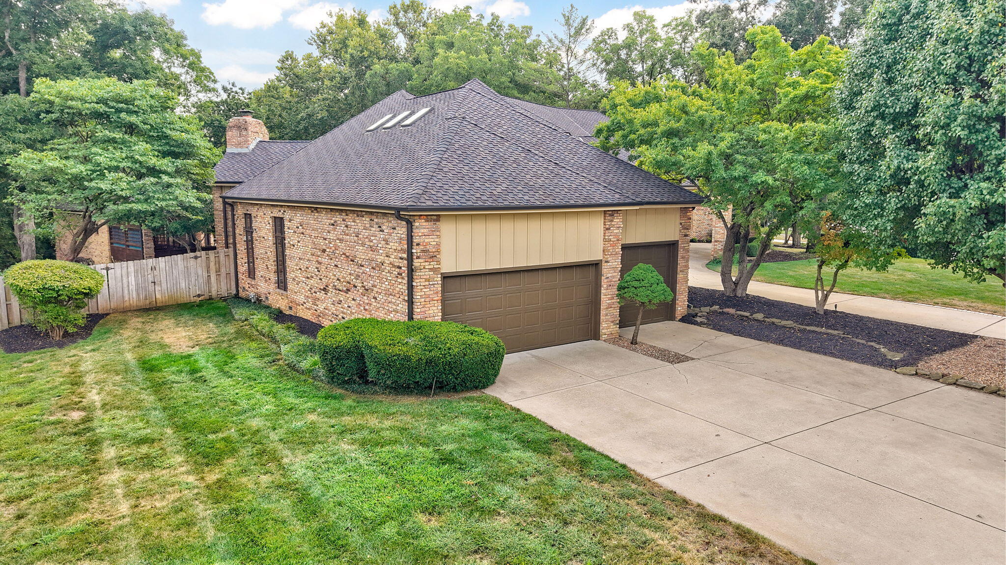main property photo 114