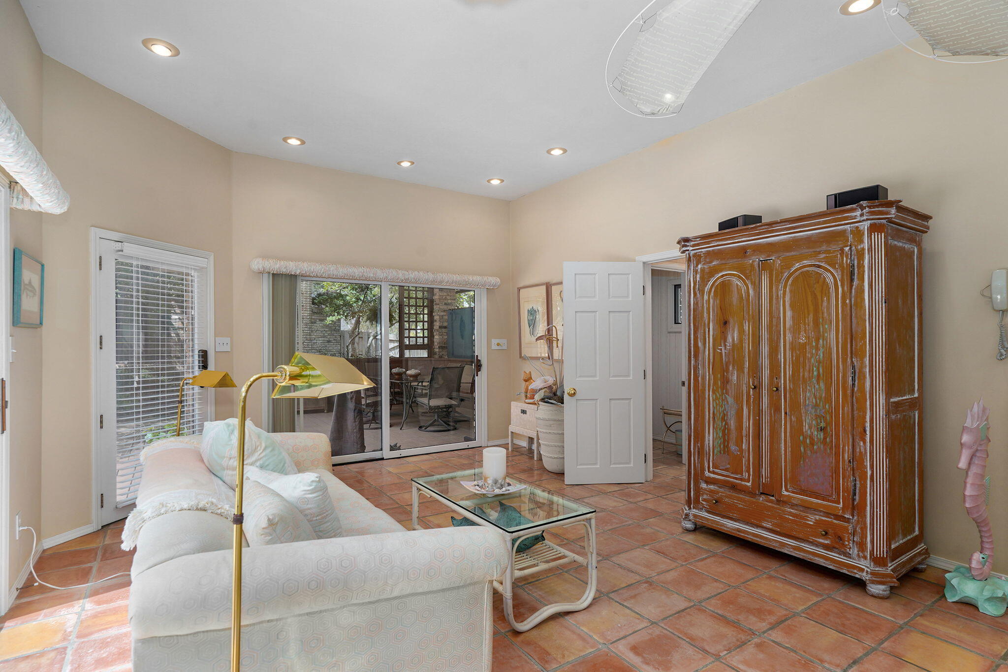 main property photo 73