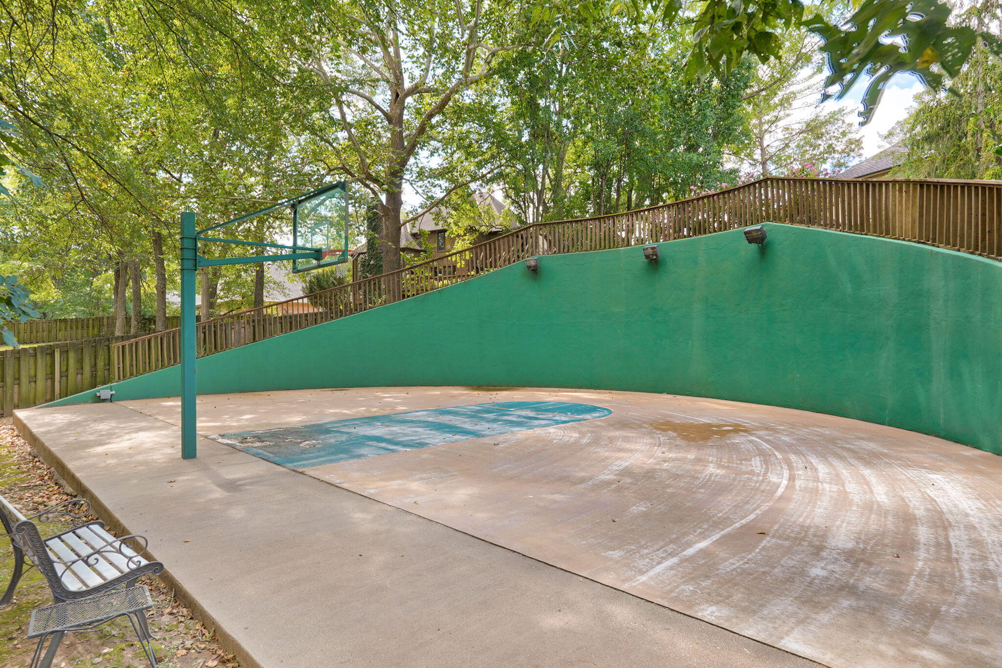 main property photo 80