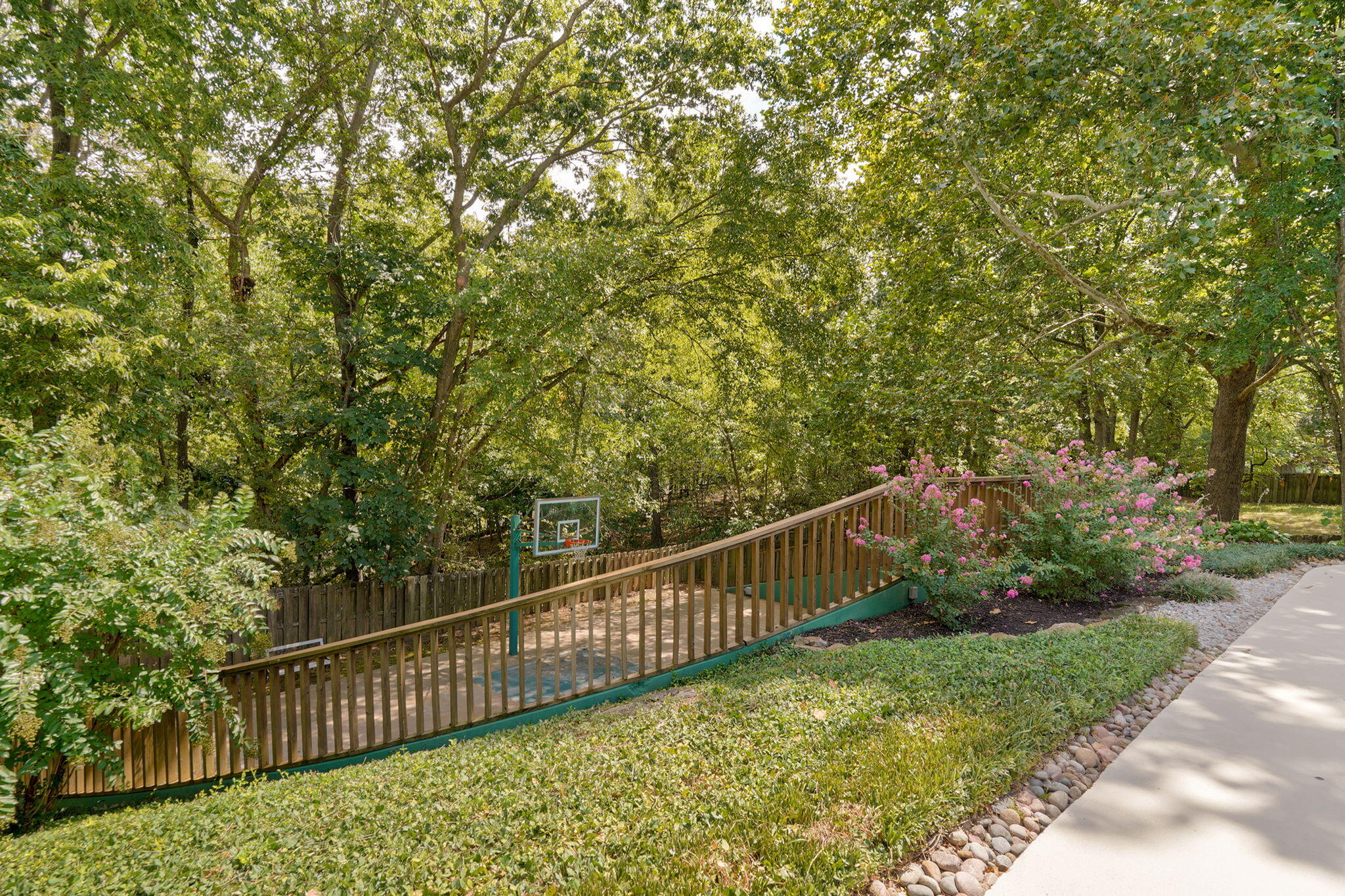main property photo 84