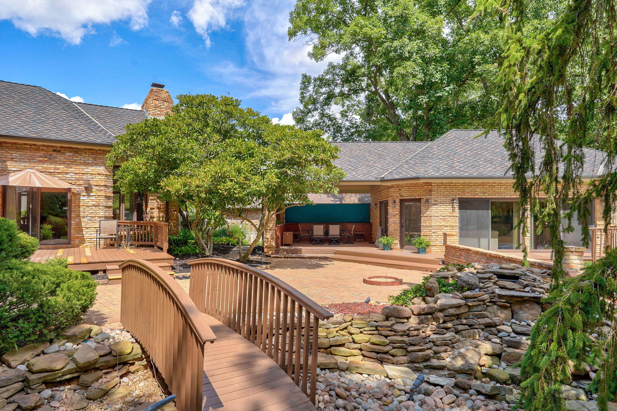 main property photo 89