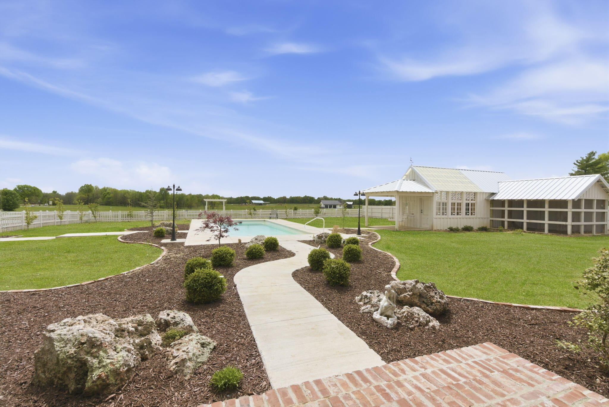 main property photo 48