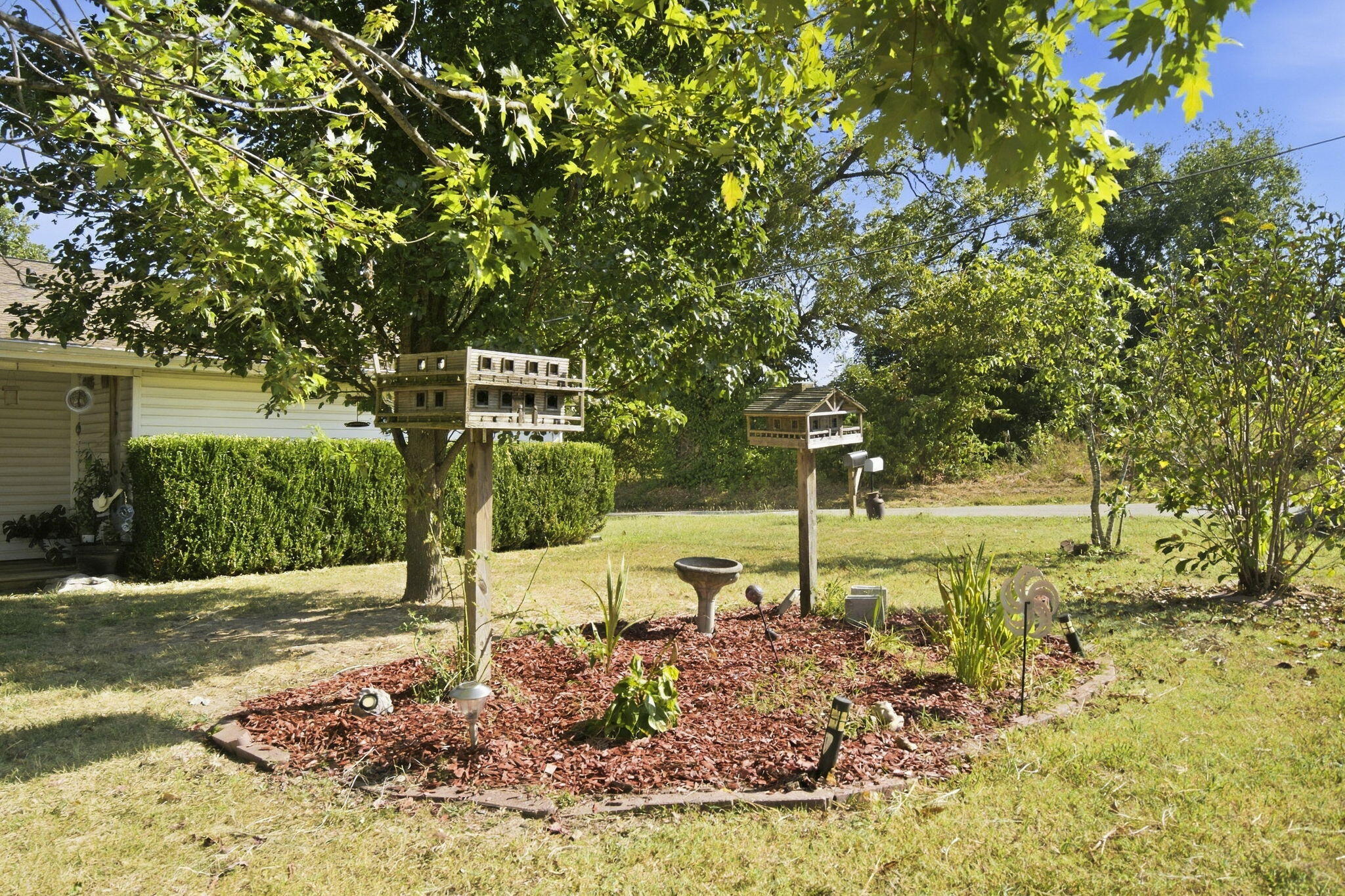 main property photo 25