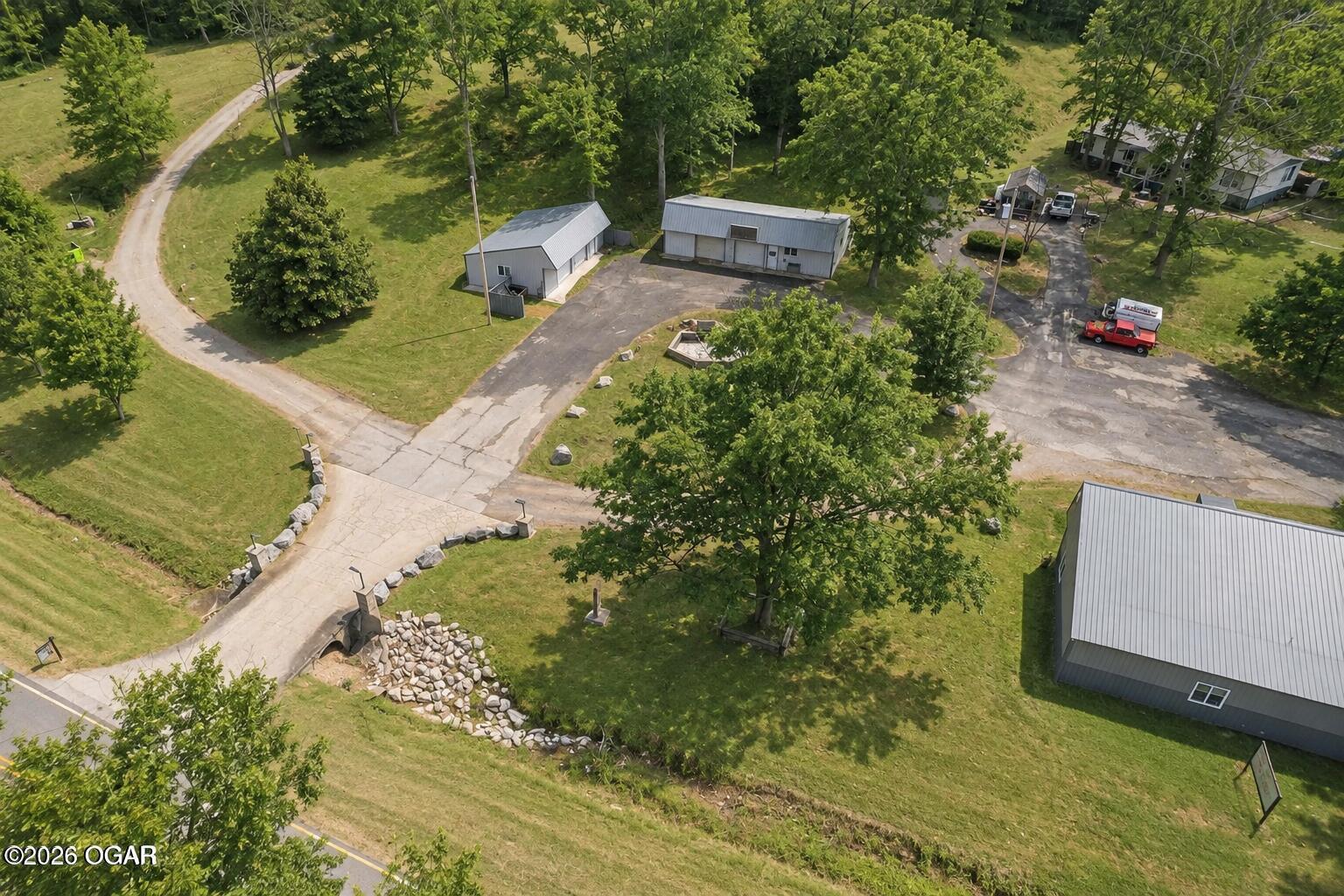 main property photo 29