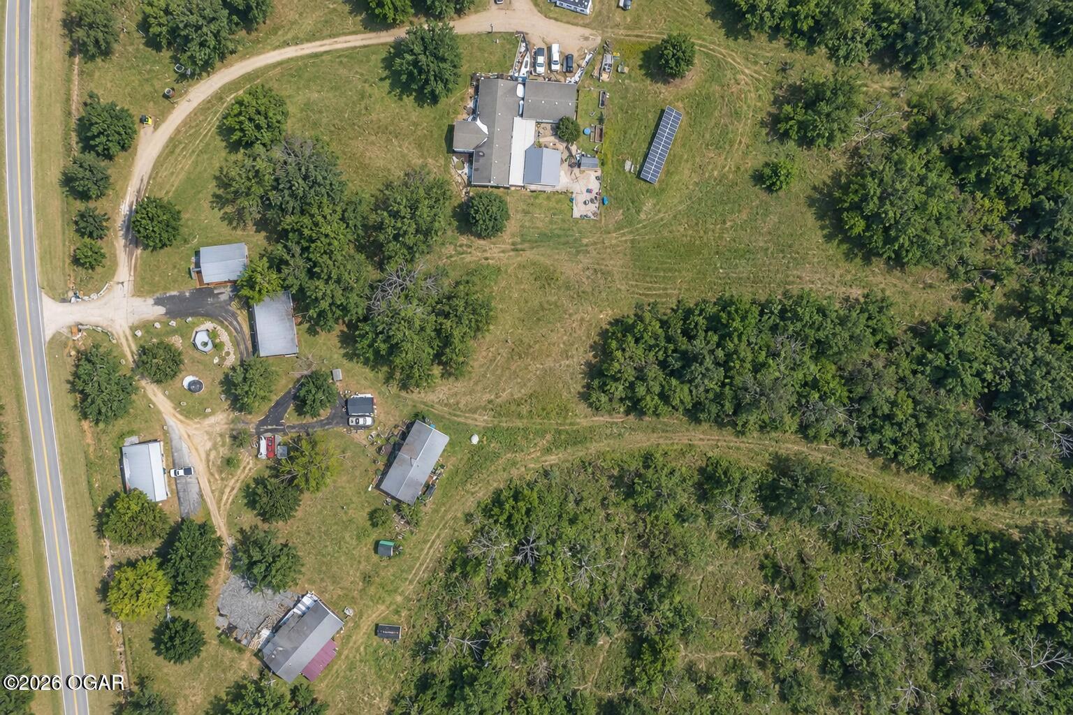 main property photo 33