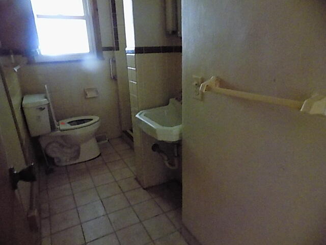 main property photo 12