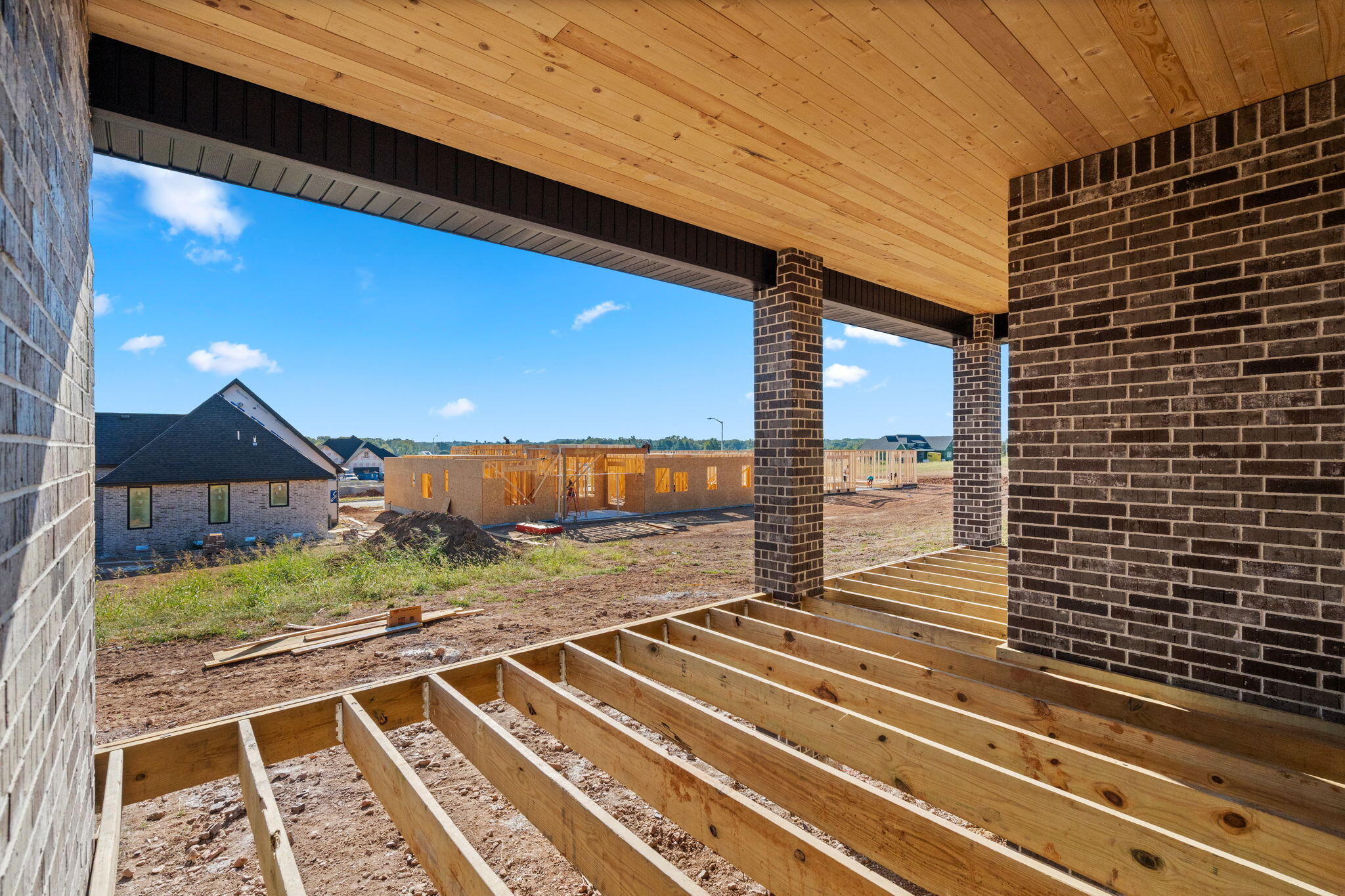 main property photo 13