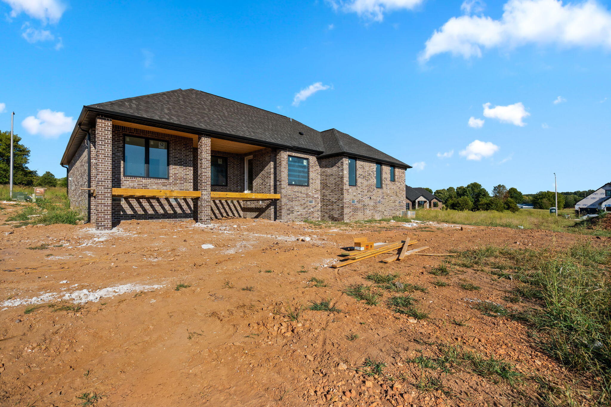 main property photo 14