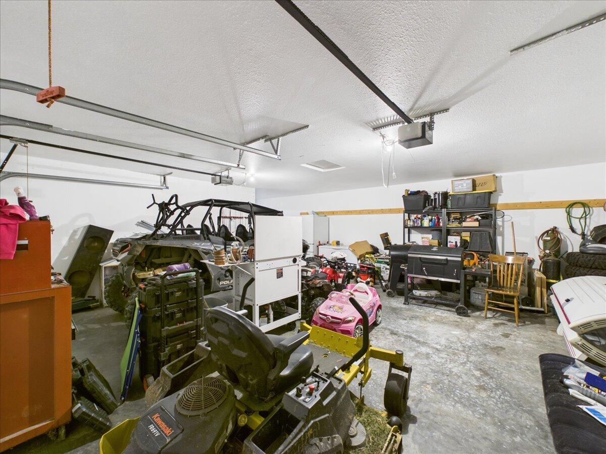 main property photo 60