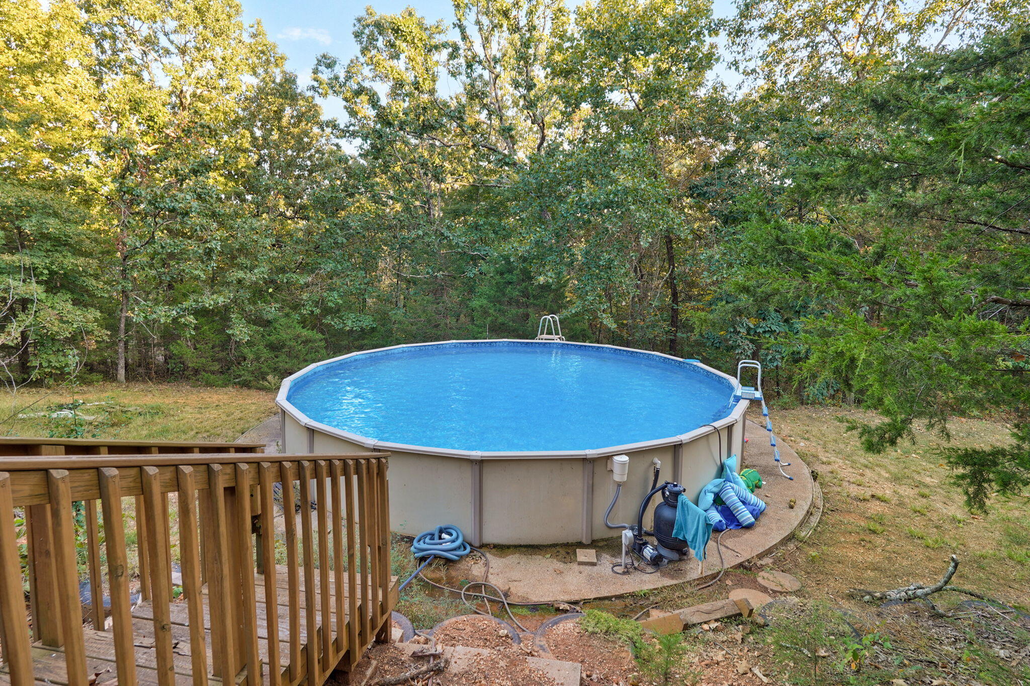 main property photo 32