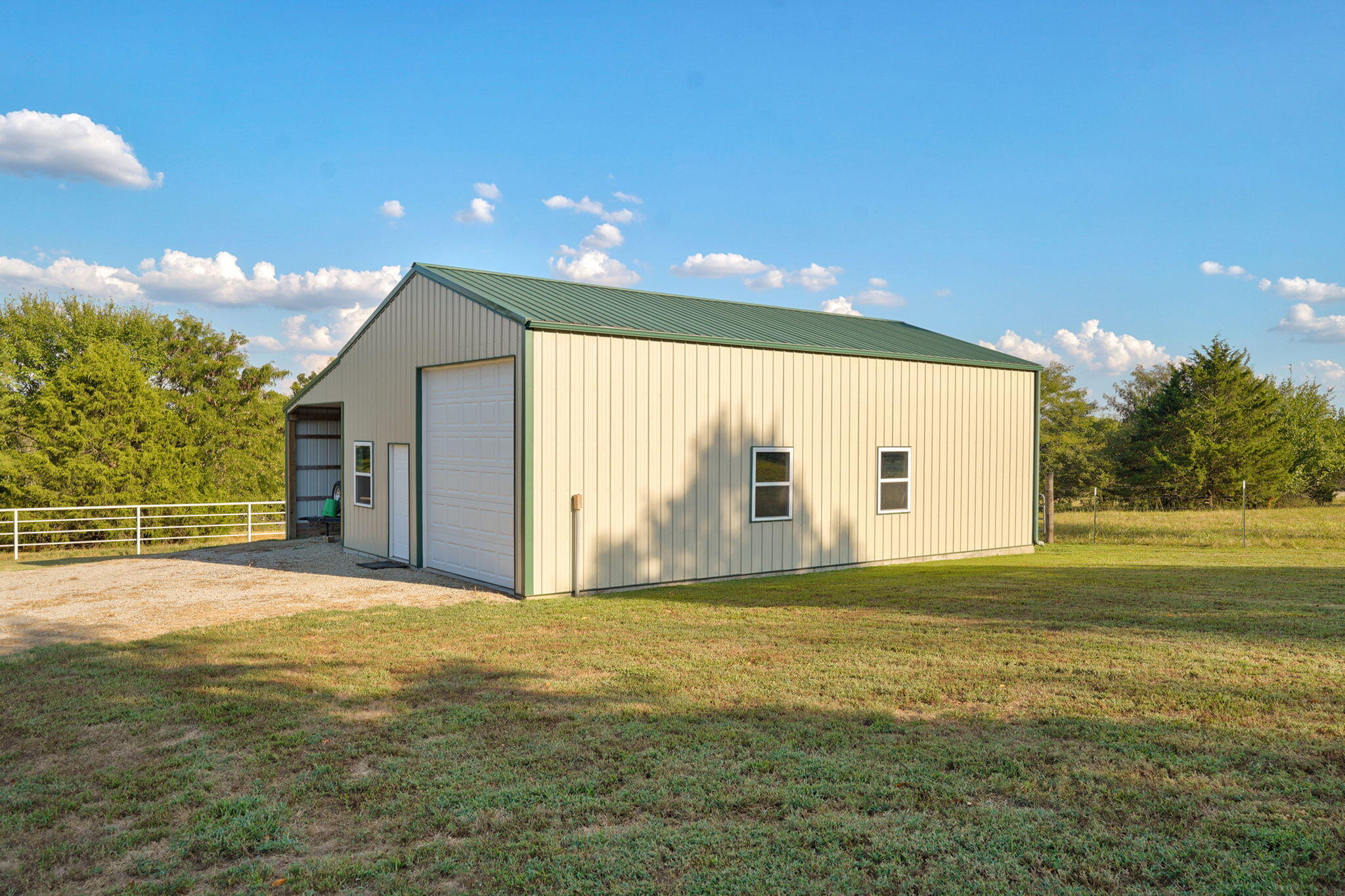 main property photo 44
