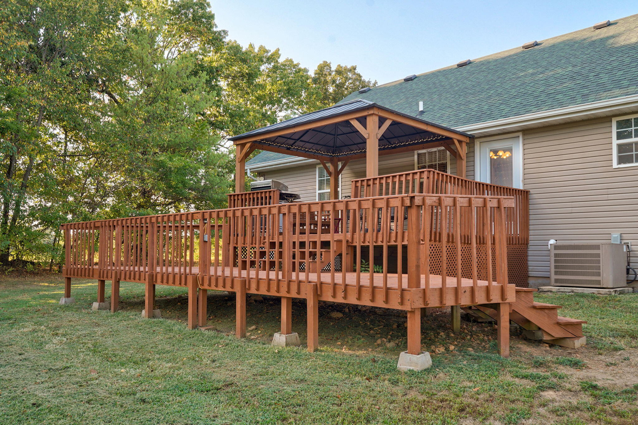 main property photo 54