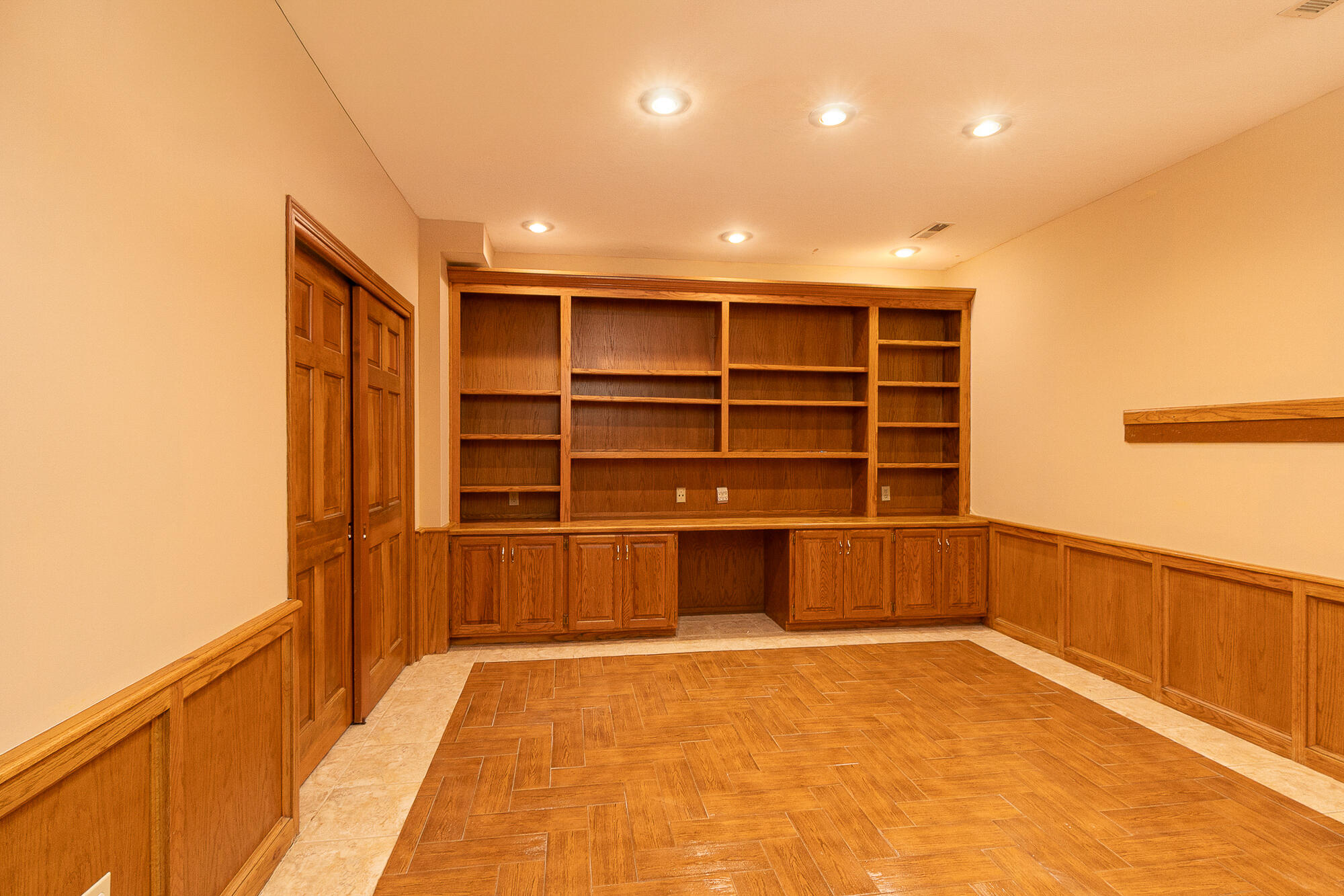 main property photo 56