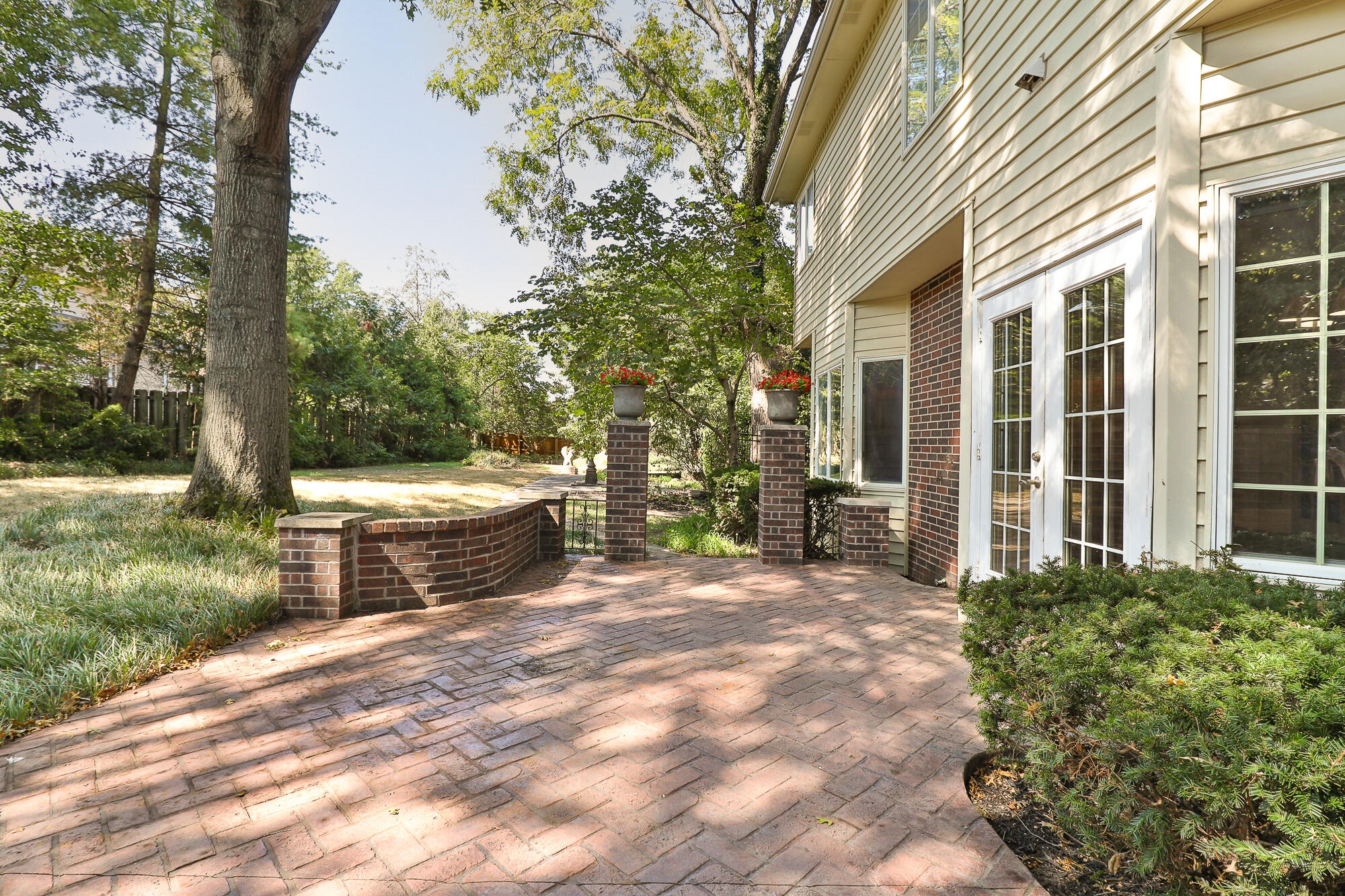 main property photo 61