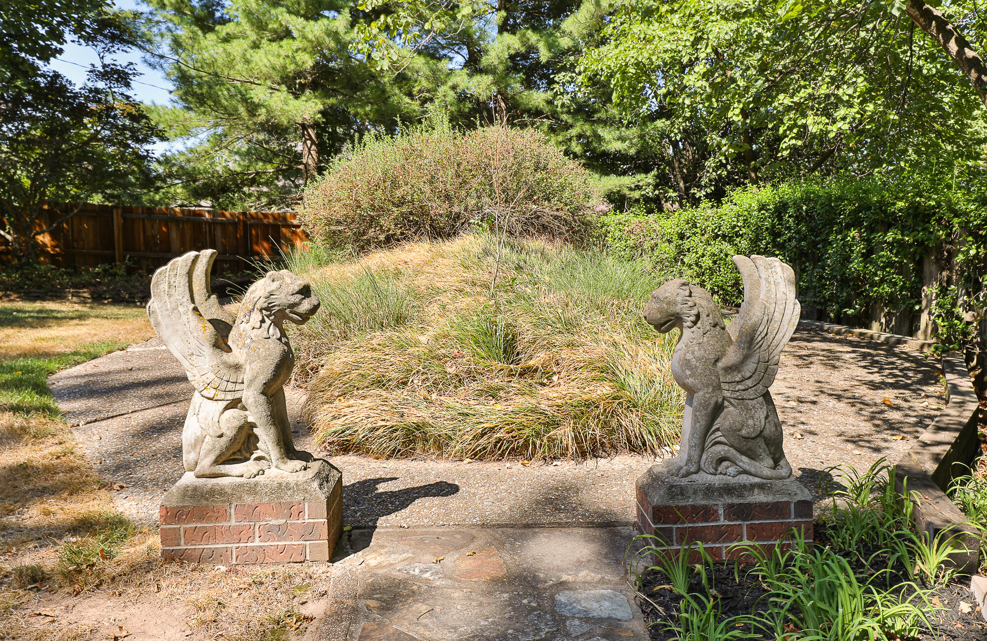 main property photo 69
