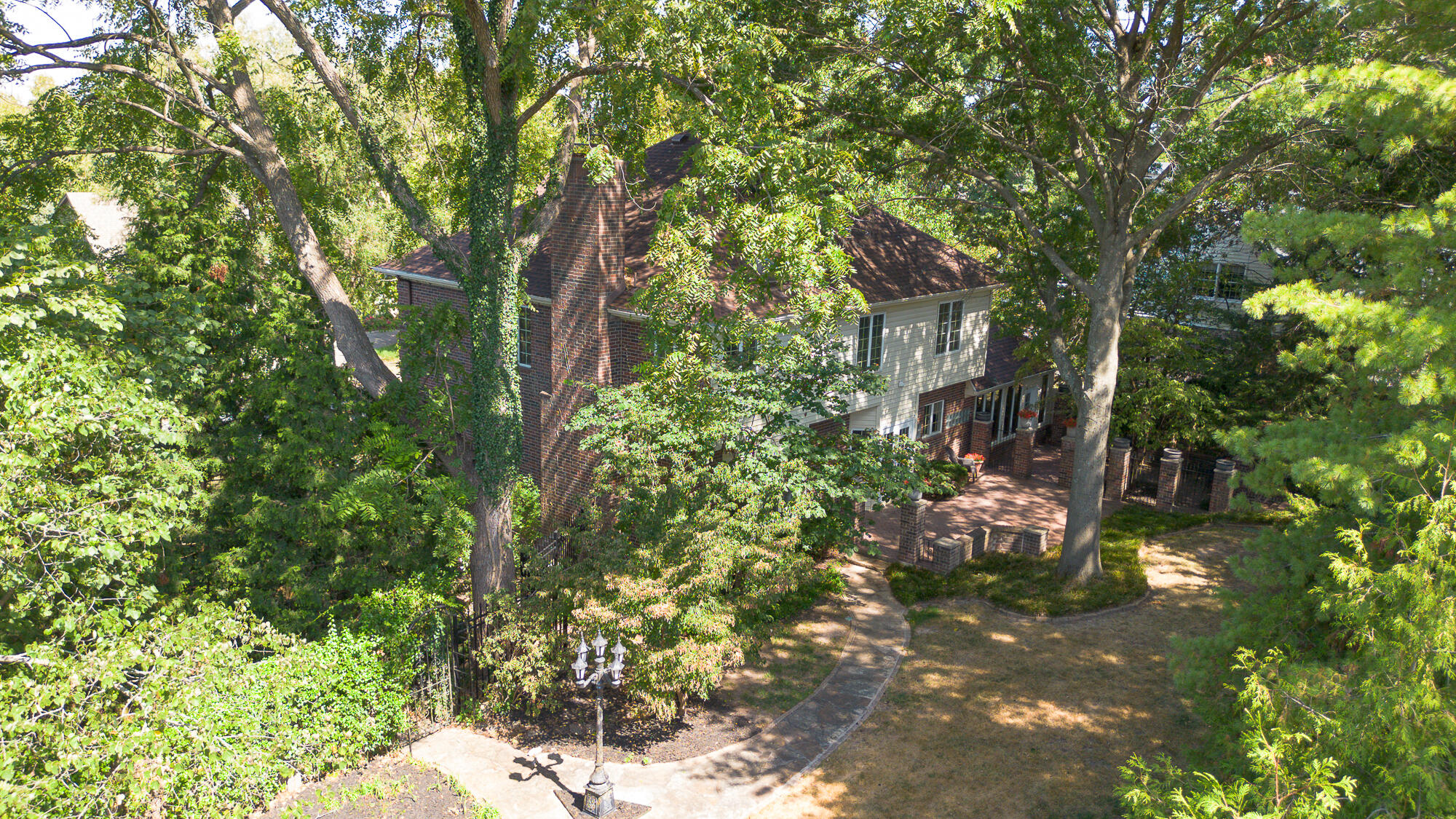 main property photo 96