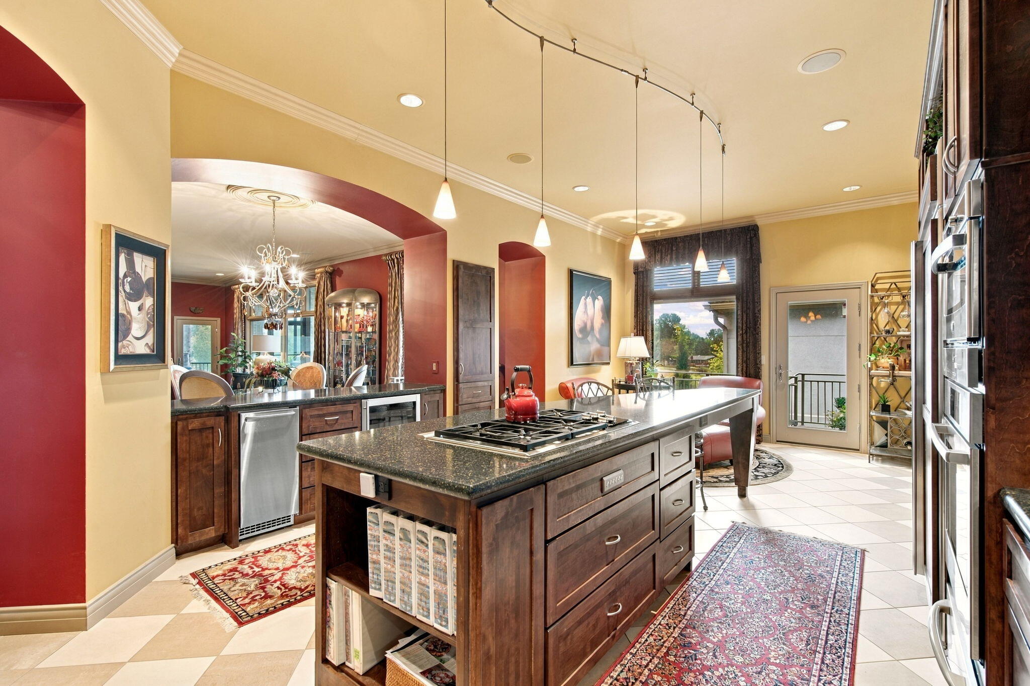 main property photo 14