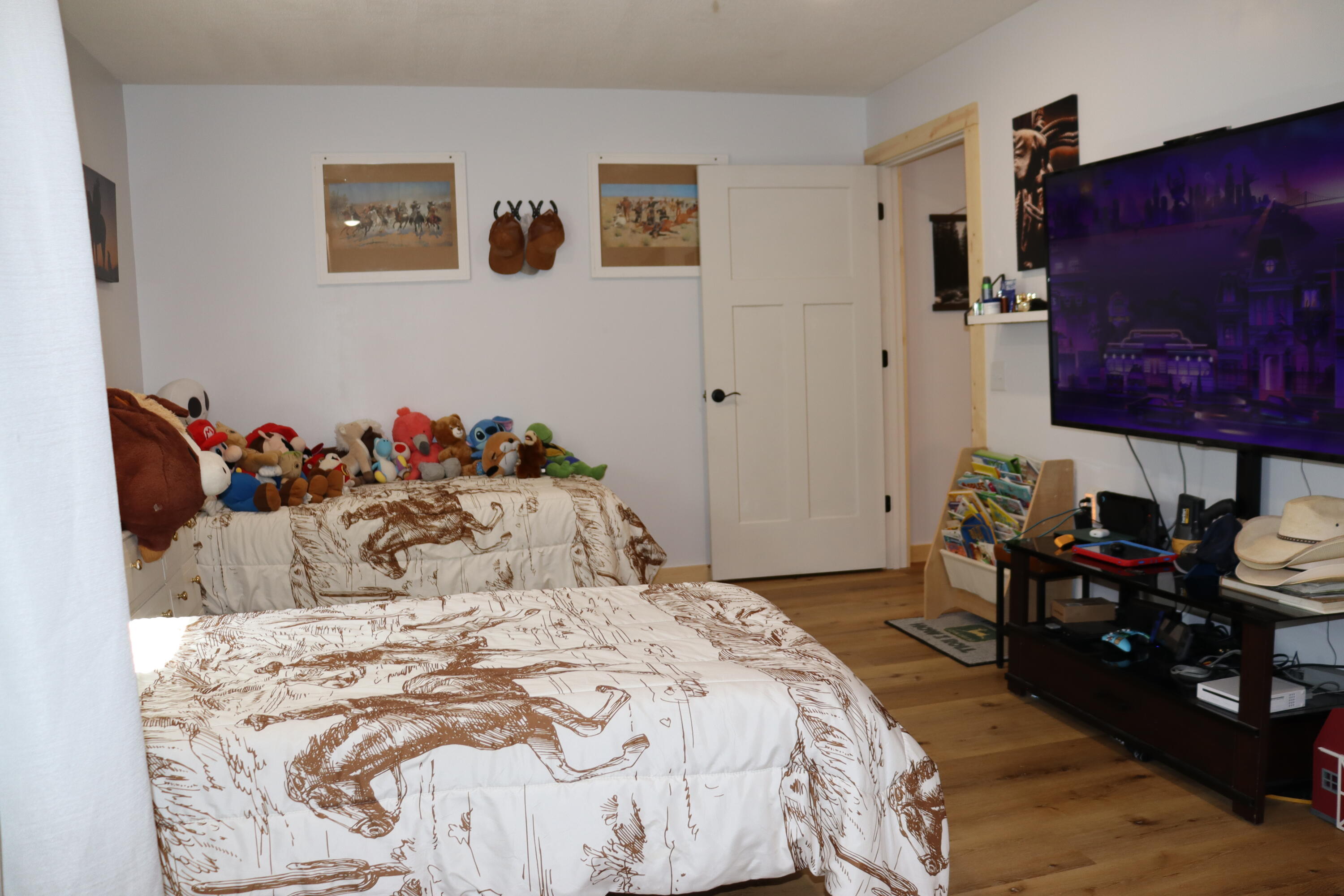 main property photo 21