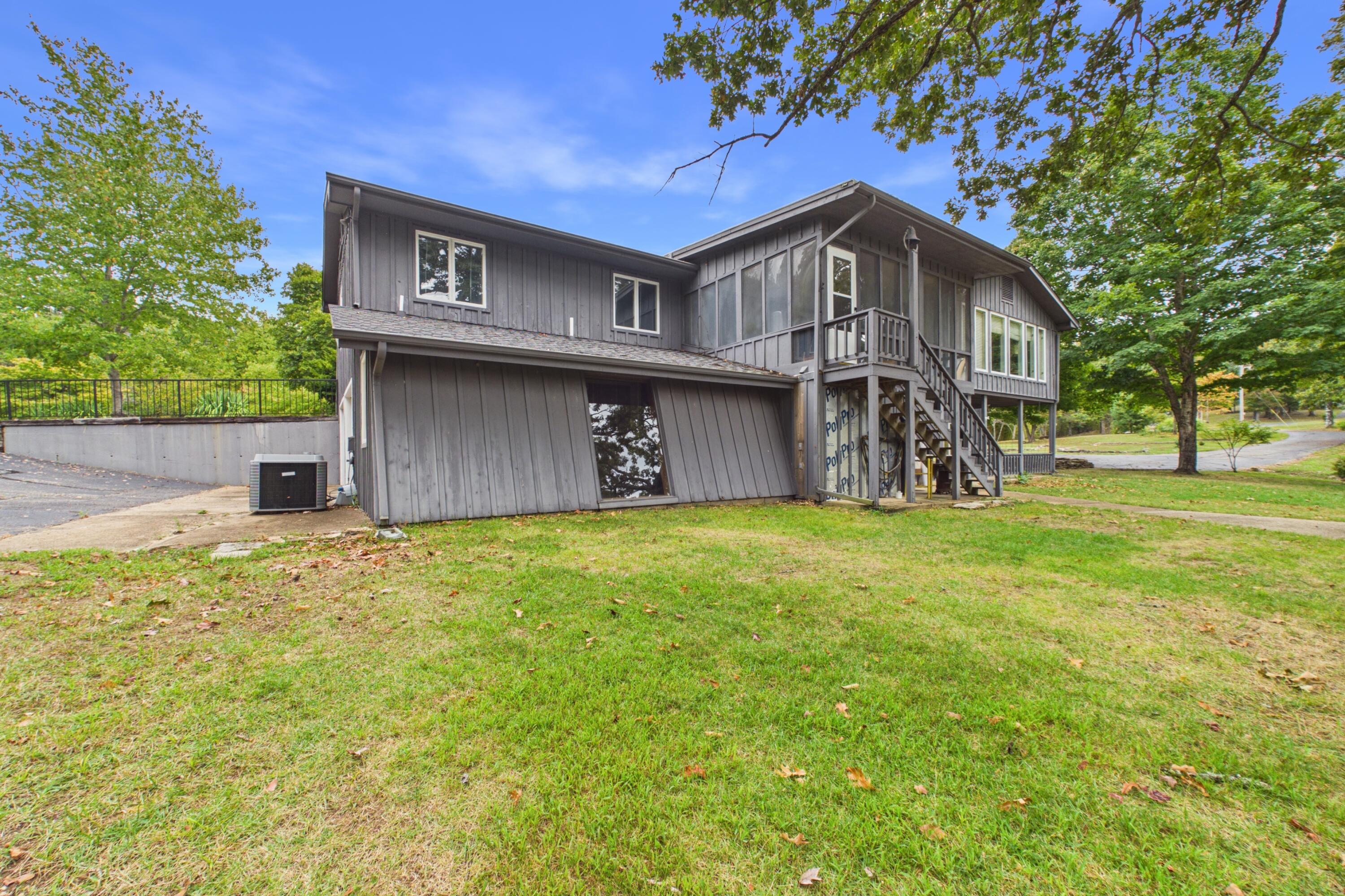 main property photo 26