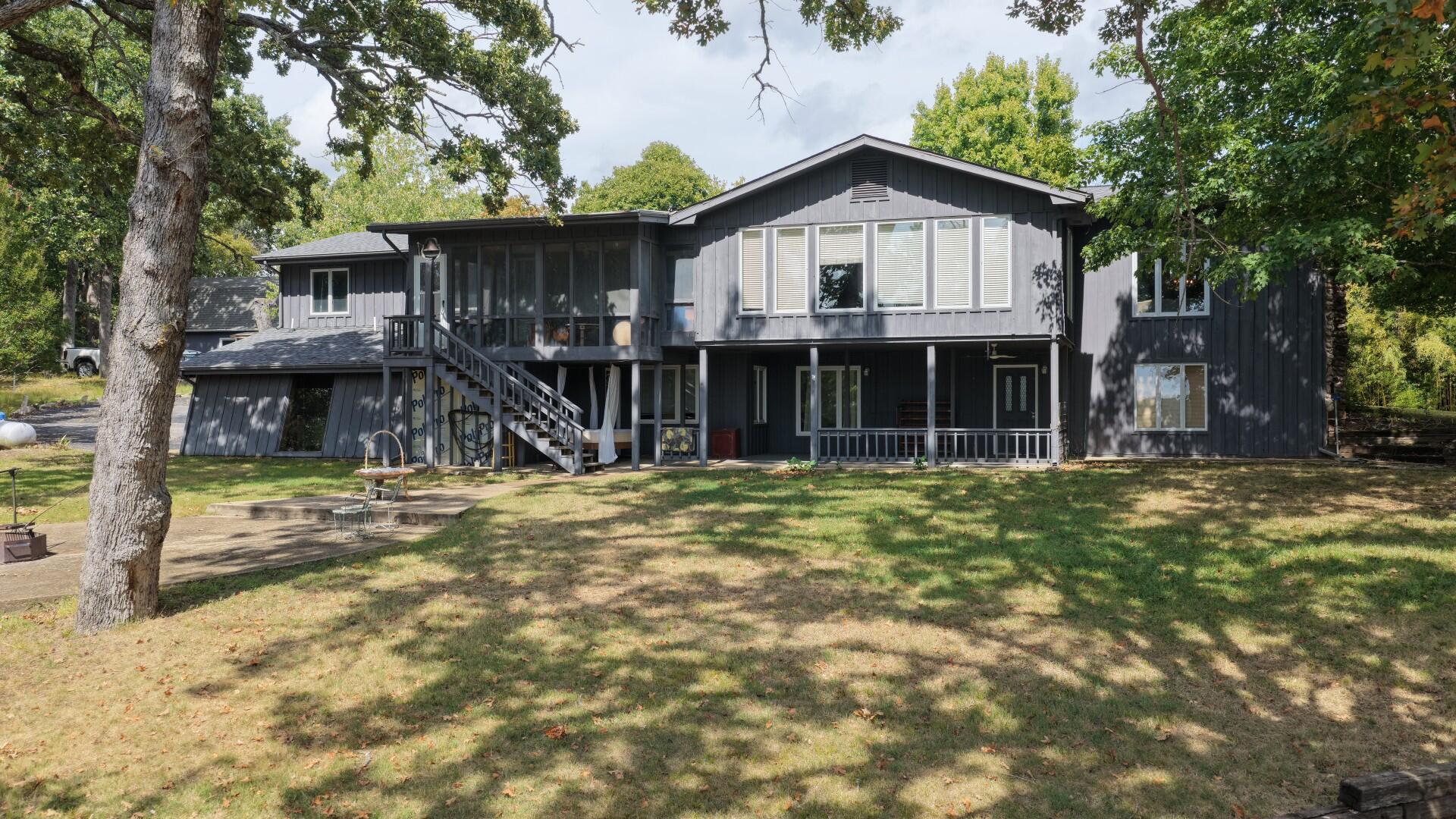main property photo 27