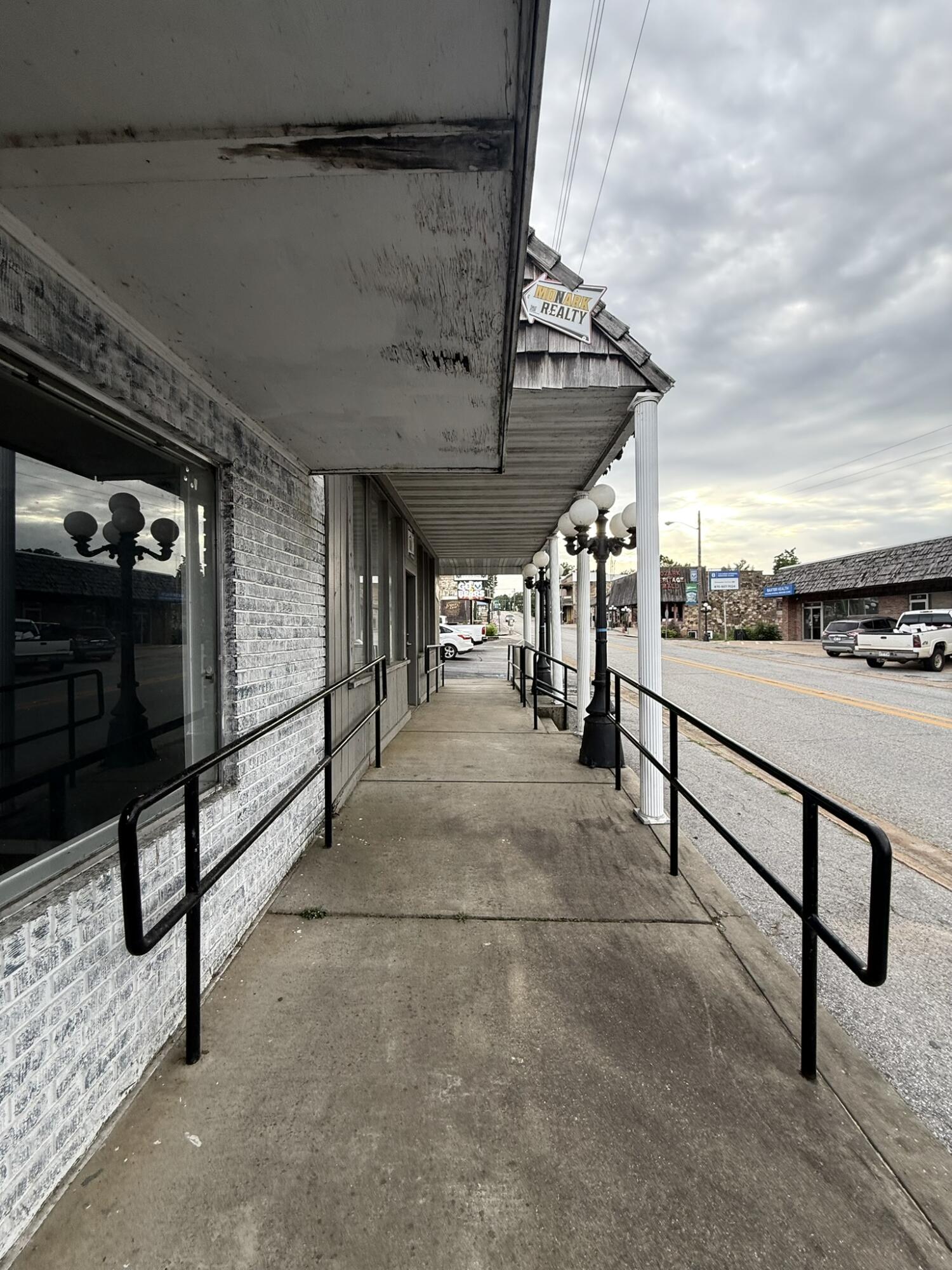 main property photo 5