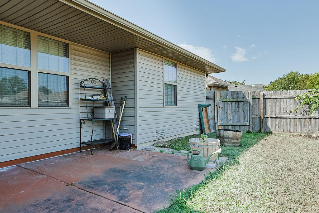 main property photo 62