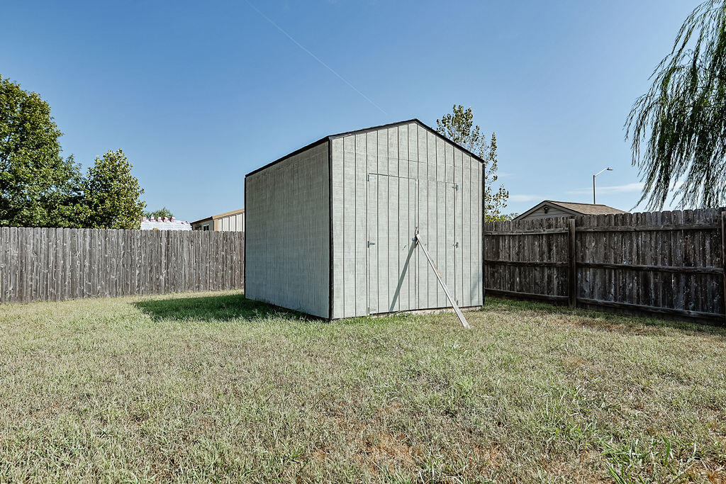 main property photo 73