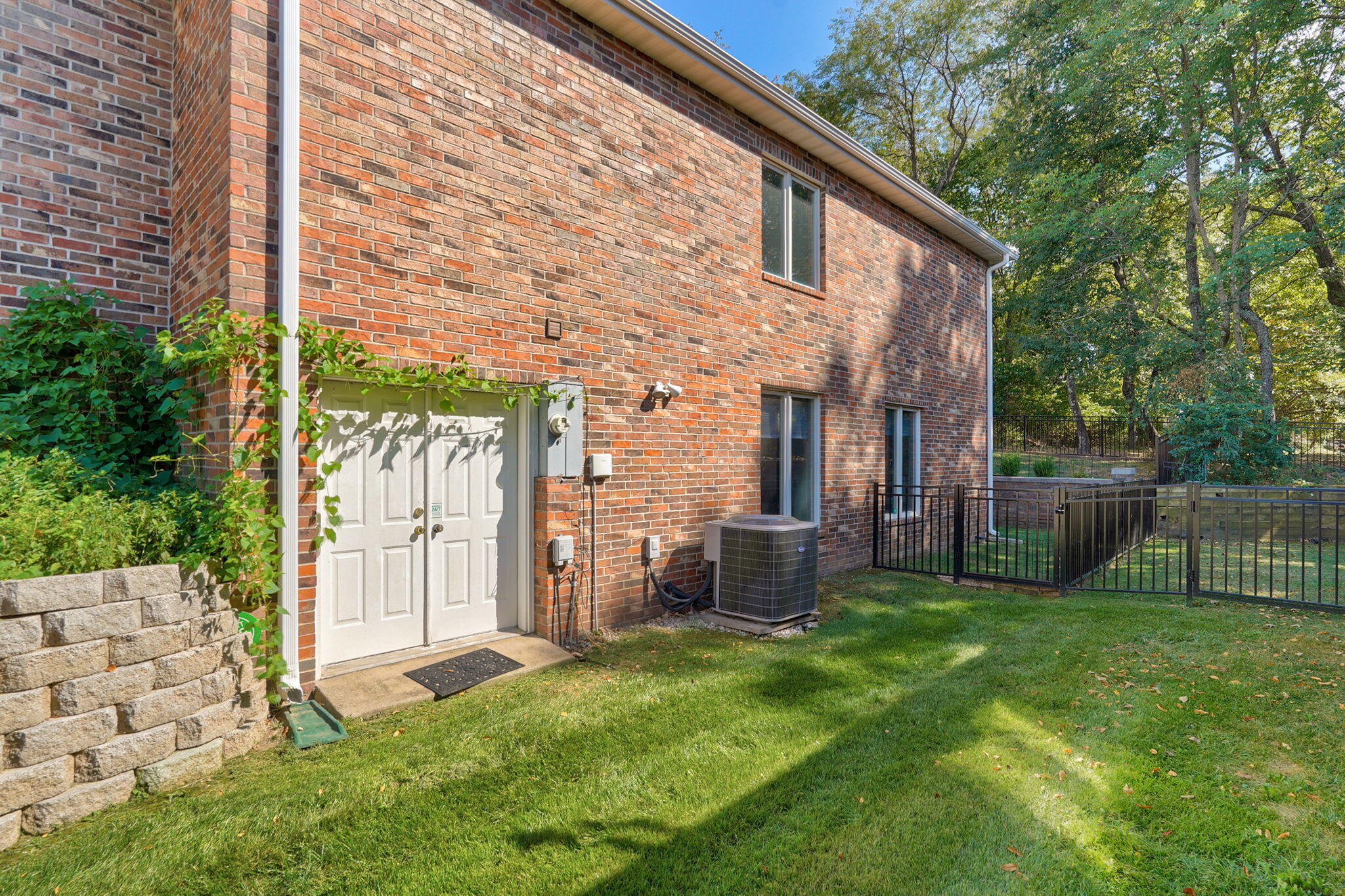 main property photo 66