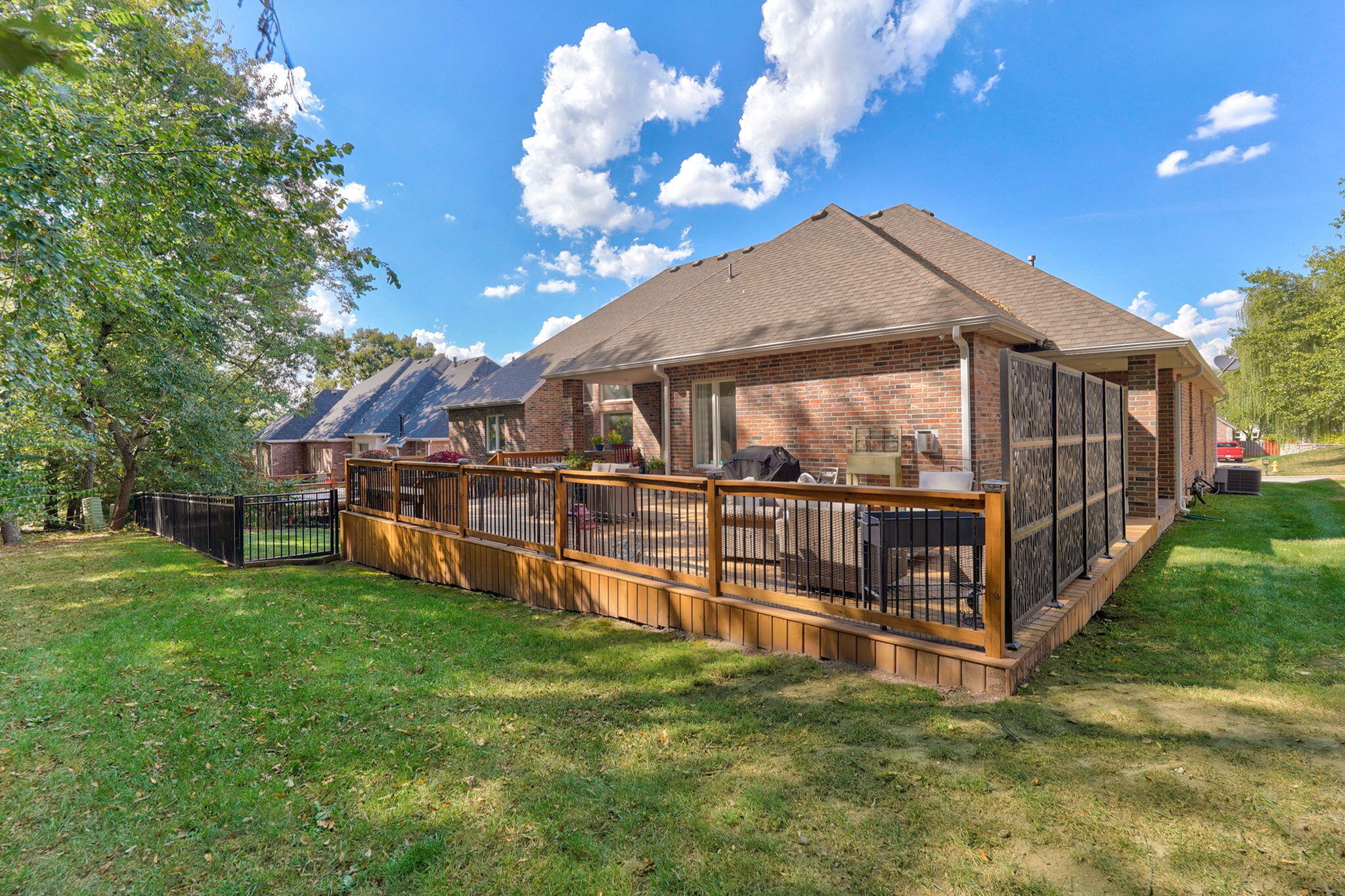 main property photo 70