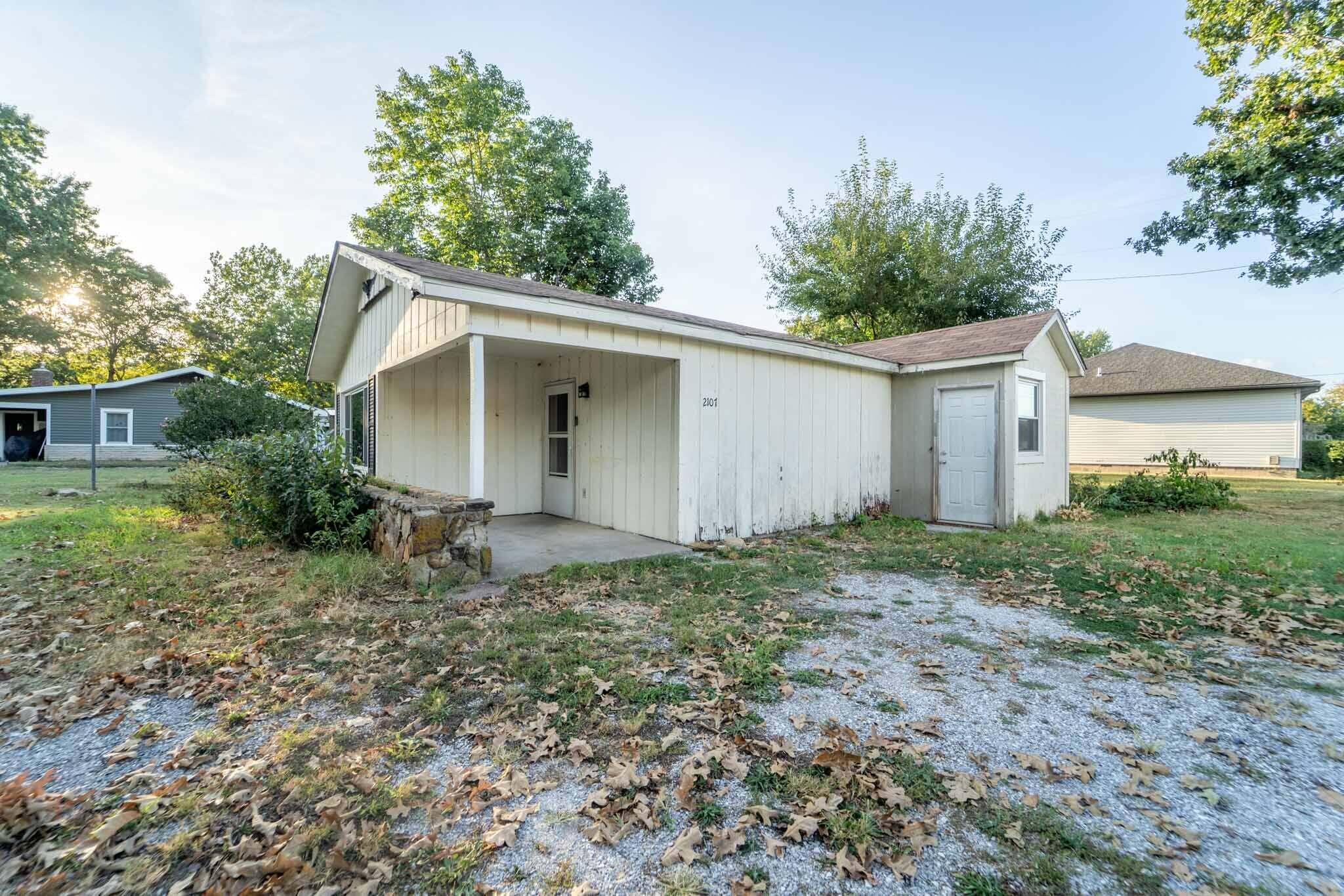 main property photo 2