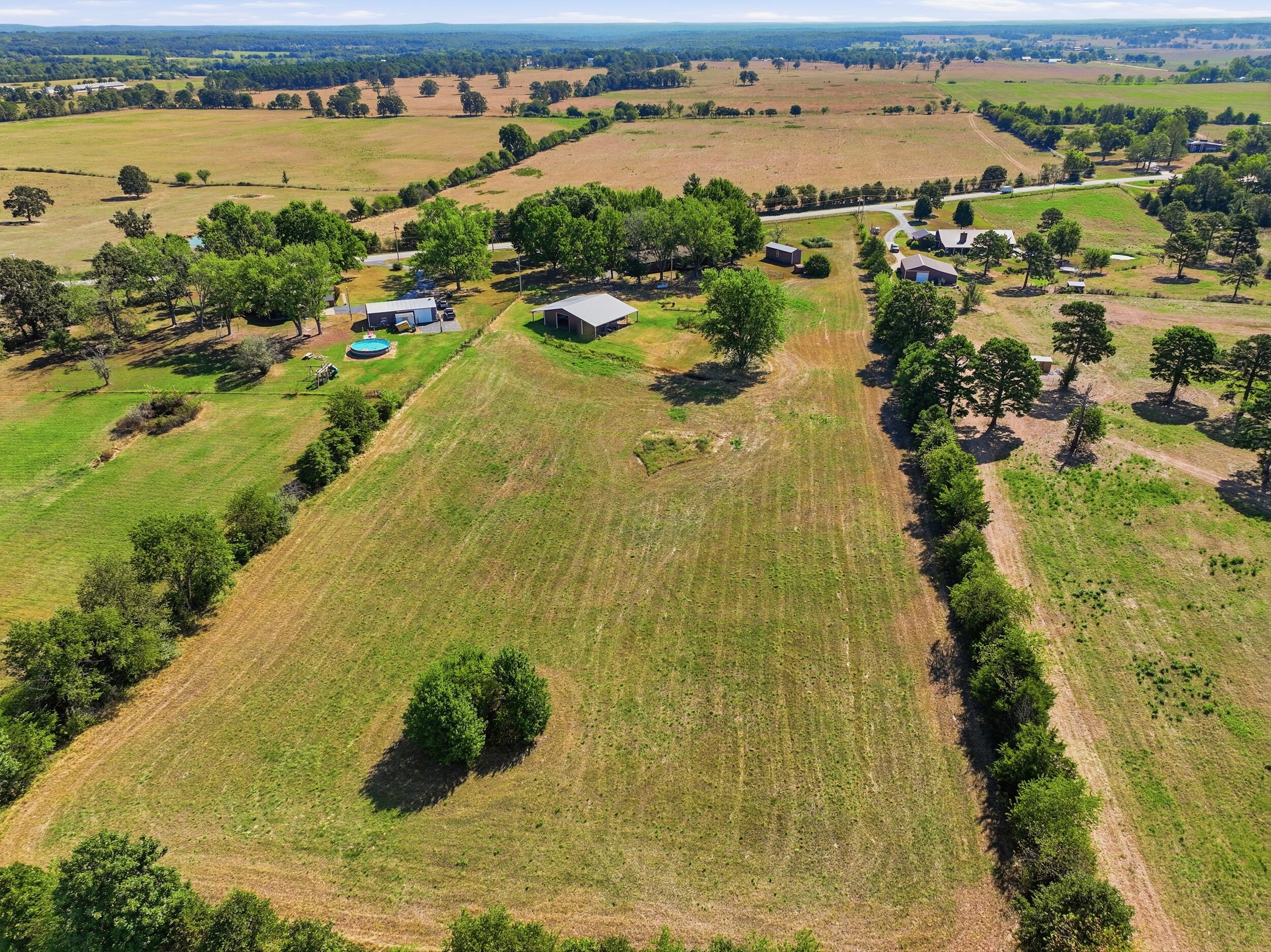 main property photo 12