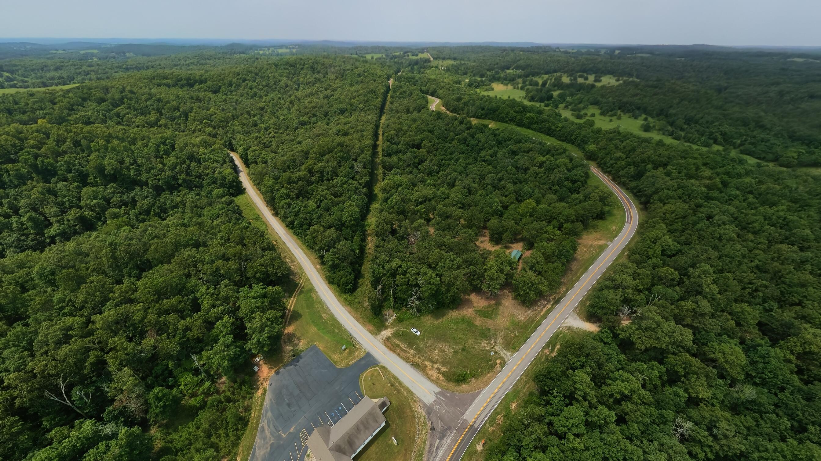 main property photo 19