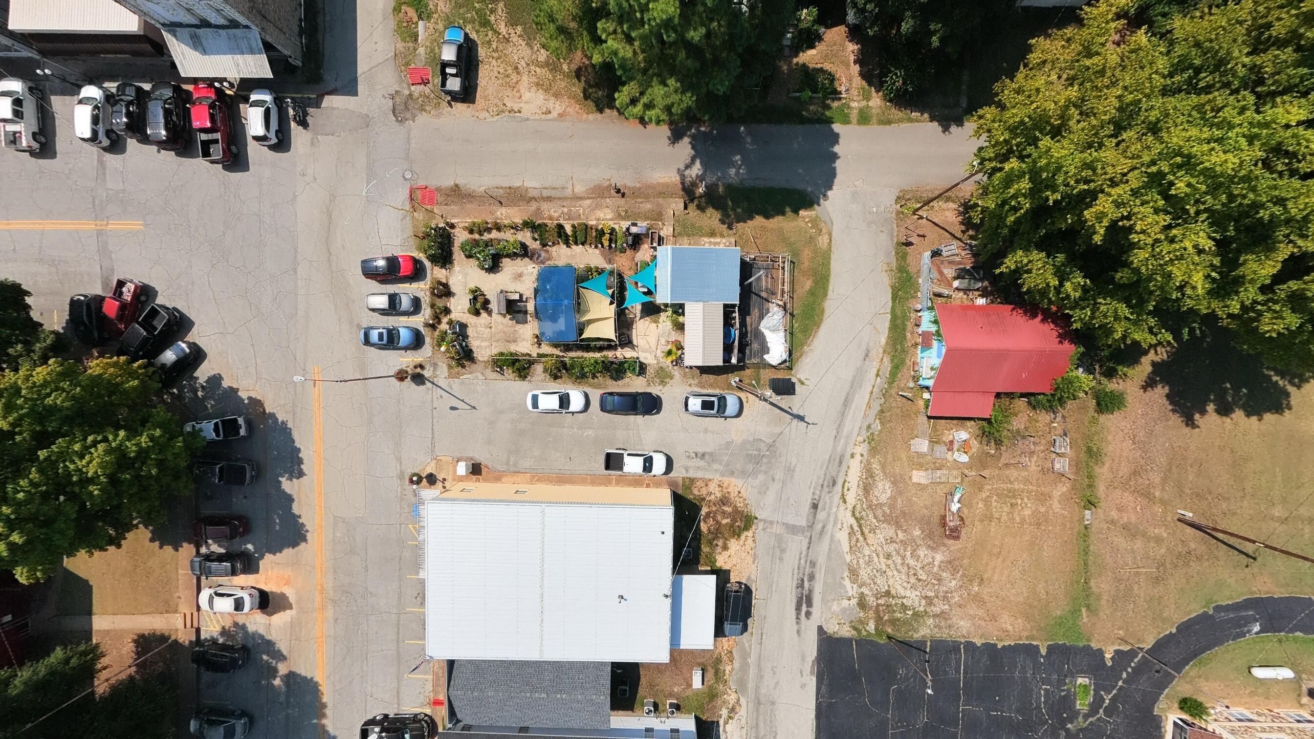 main property photo 18