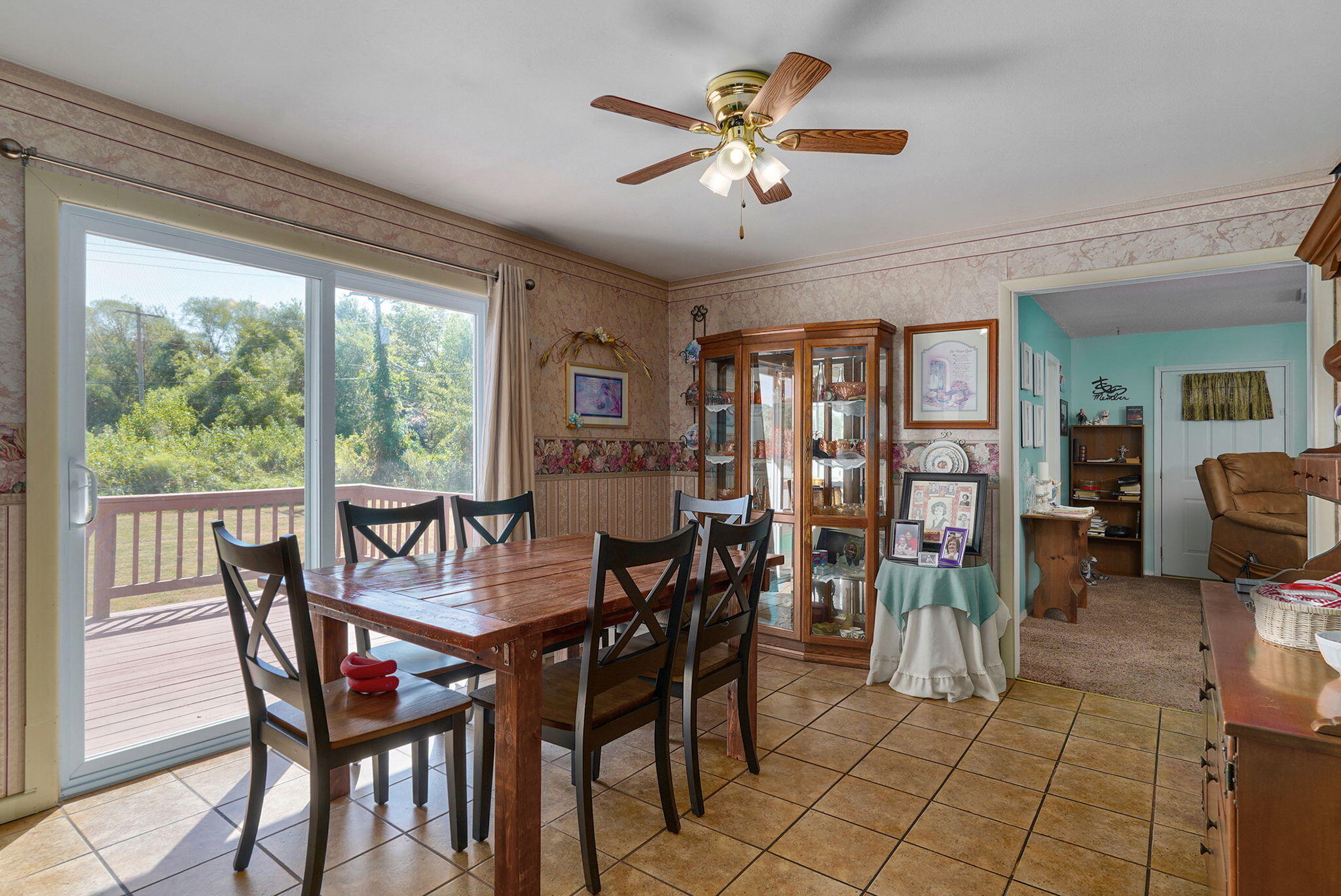 main property photo 5
