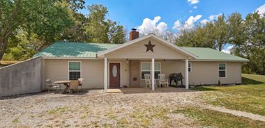 image of property with 4 Bed | 2 Bath | 1,824 Sqft