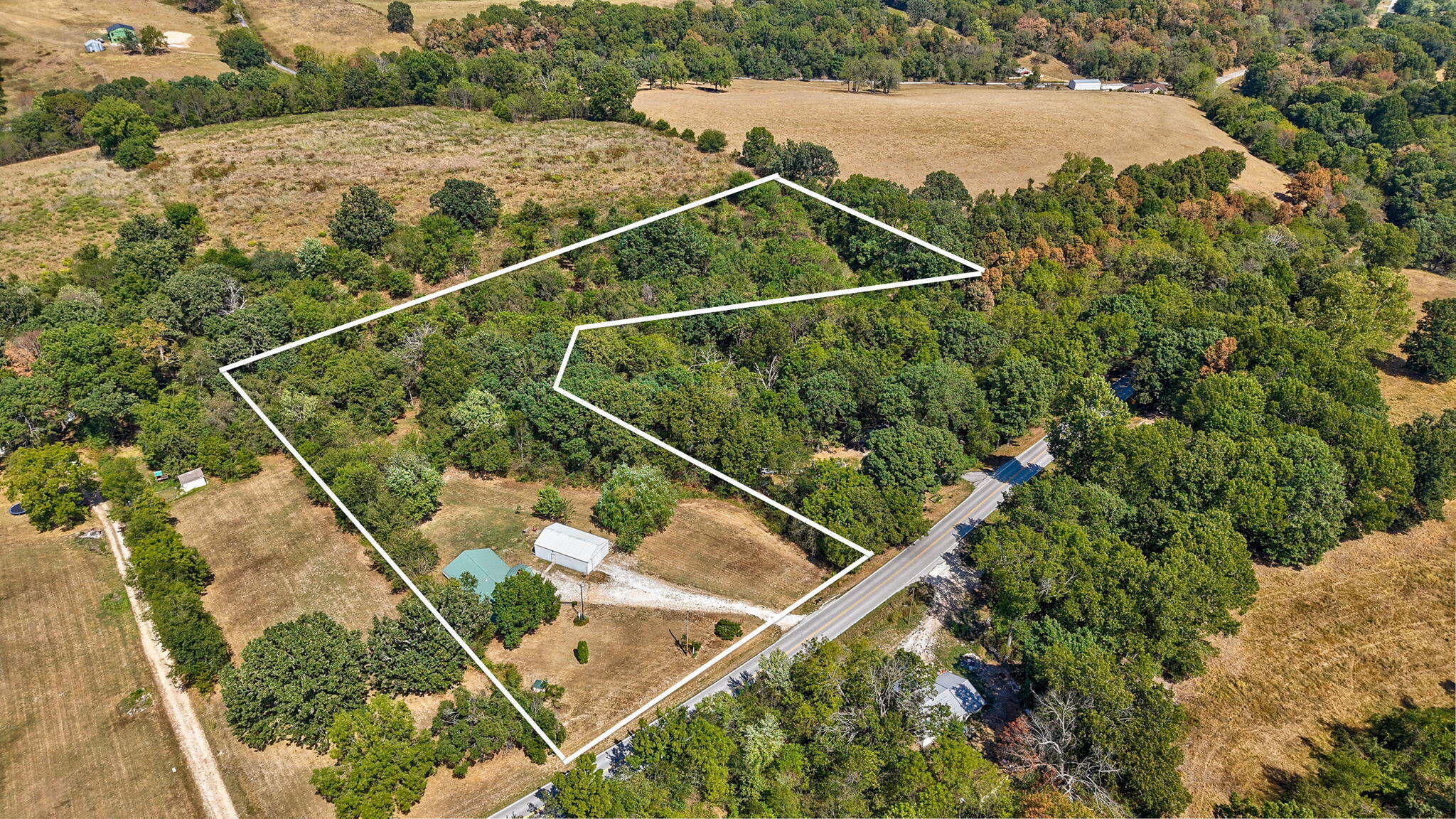 main property photo 35