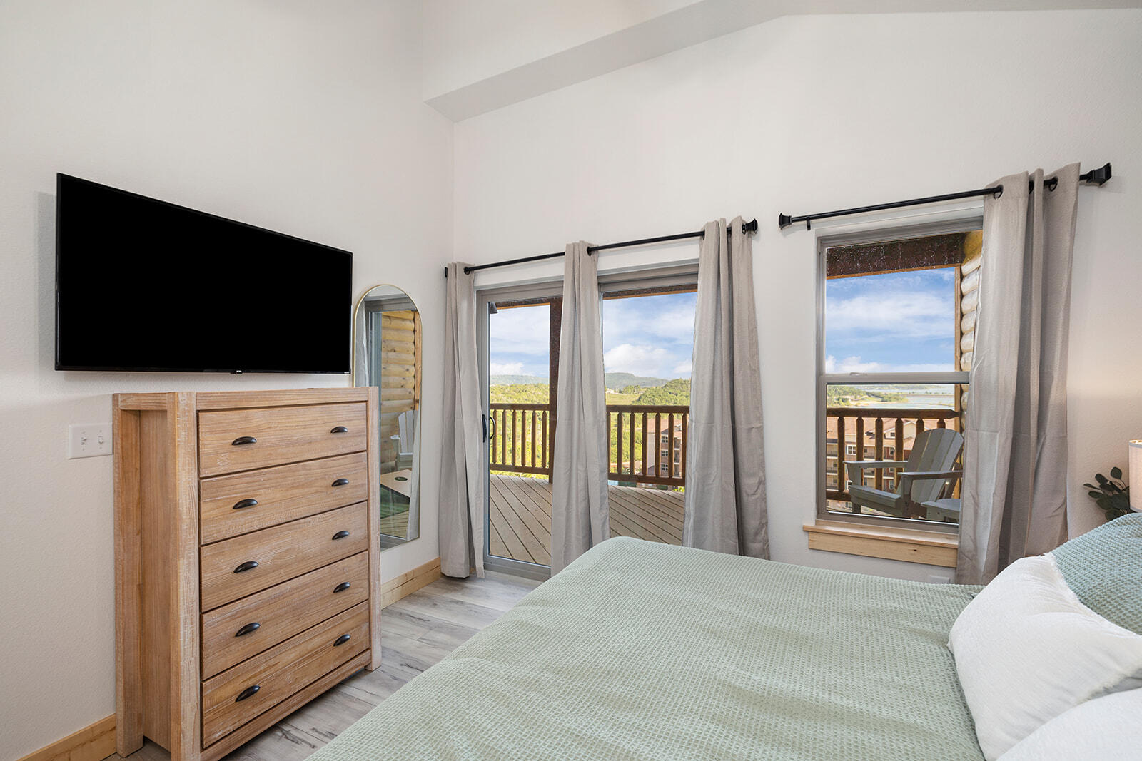 main property photo 38