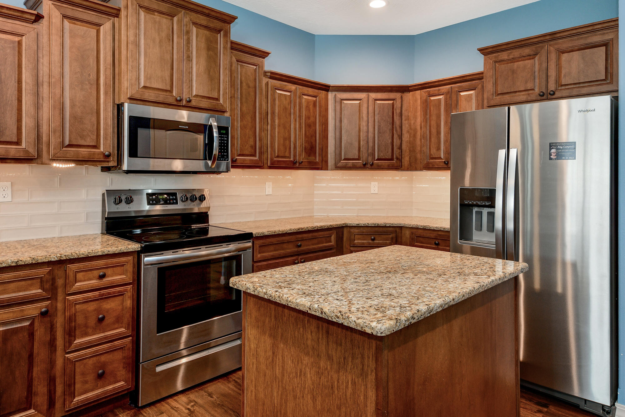 main property photo 15