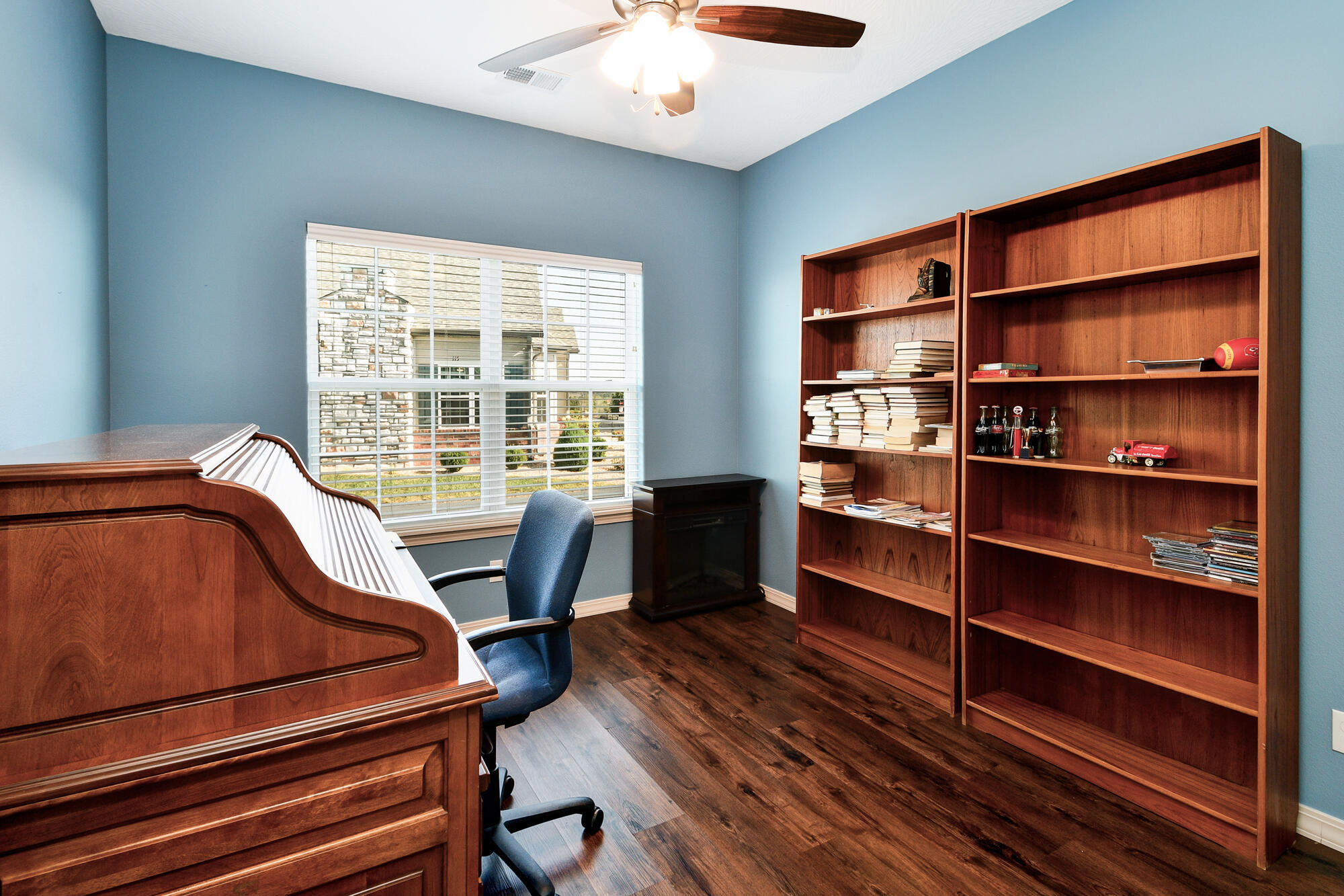 main property photo 35