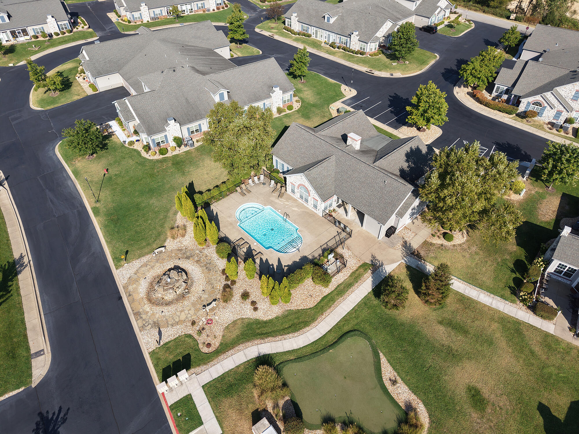 main property photo 46