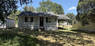 image of property with 2 Bed | 1 Bath | 624 Sqft