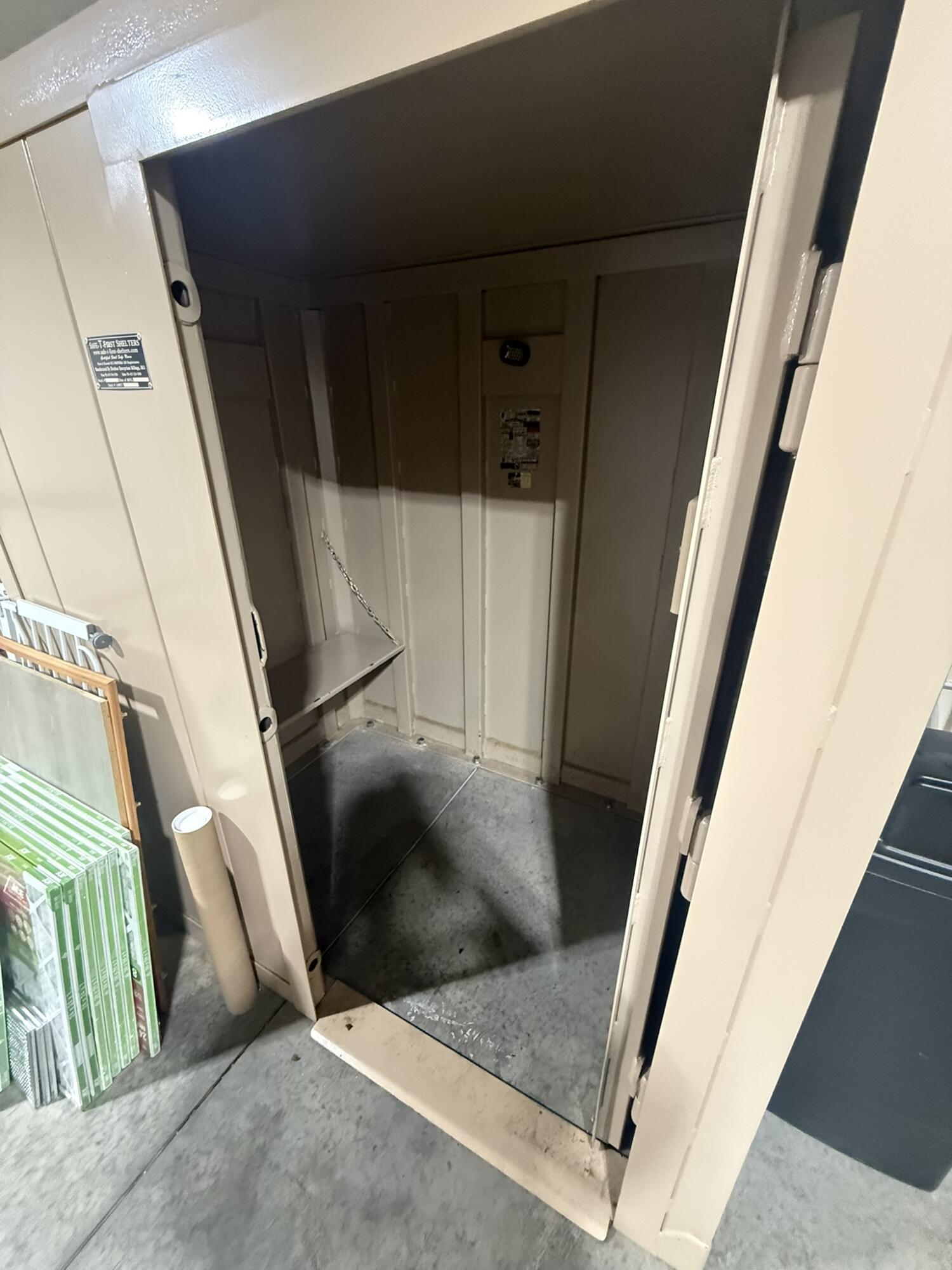 main property photo 41