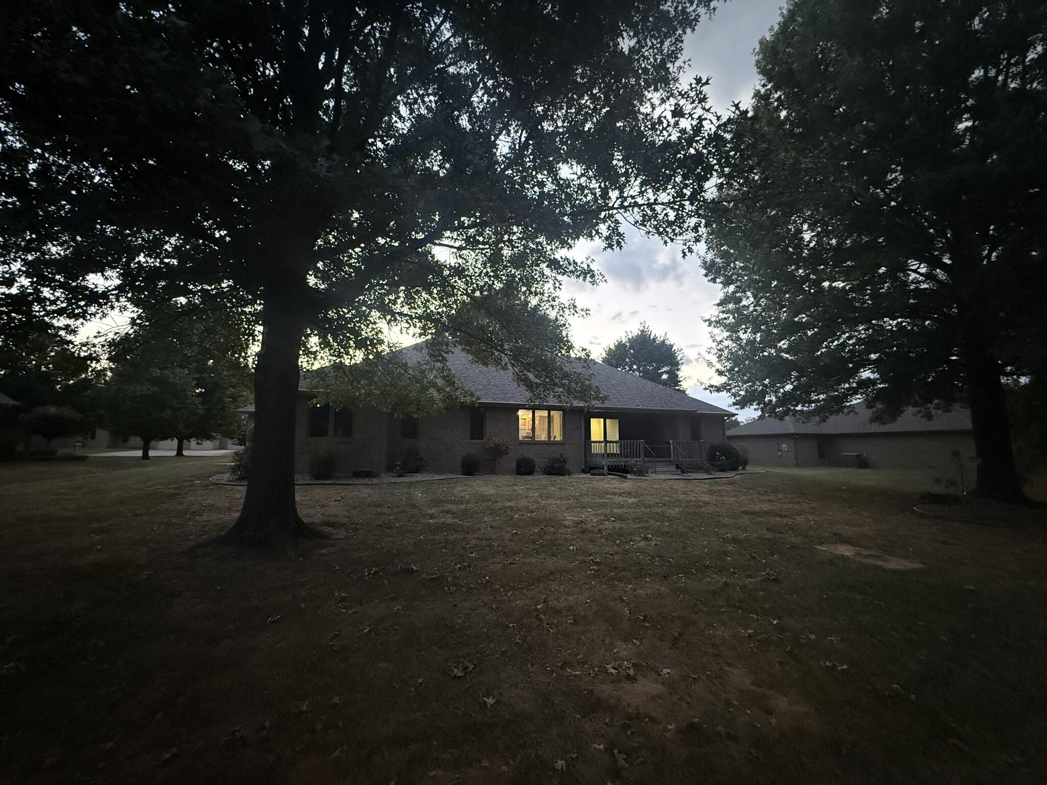 main property photo 8