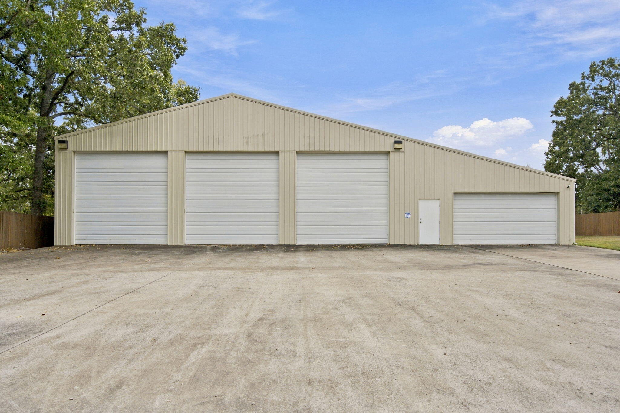 main property photo 64