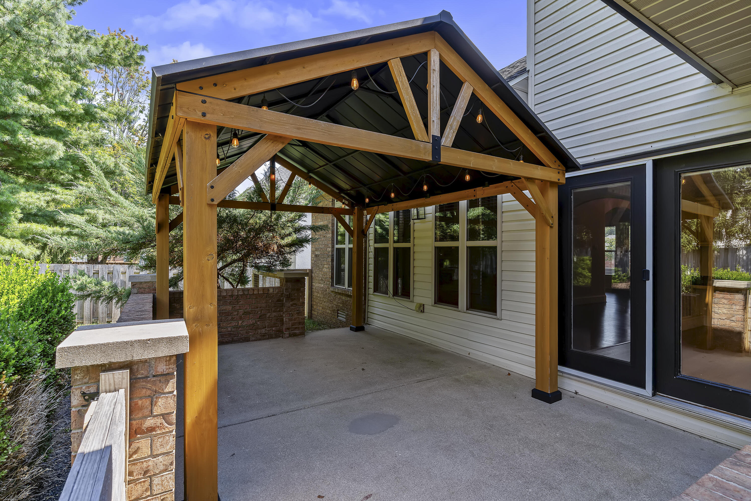 main property photo 58