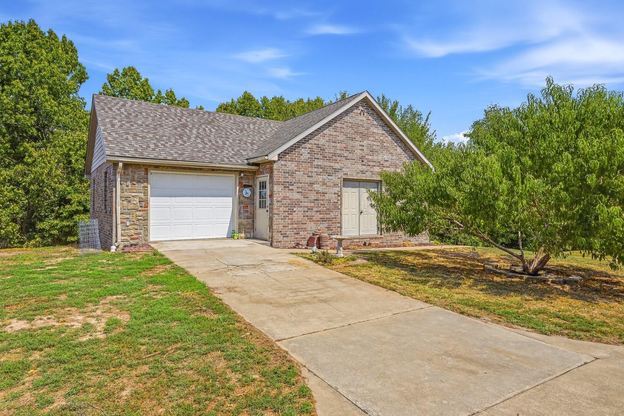 main property photo 59