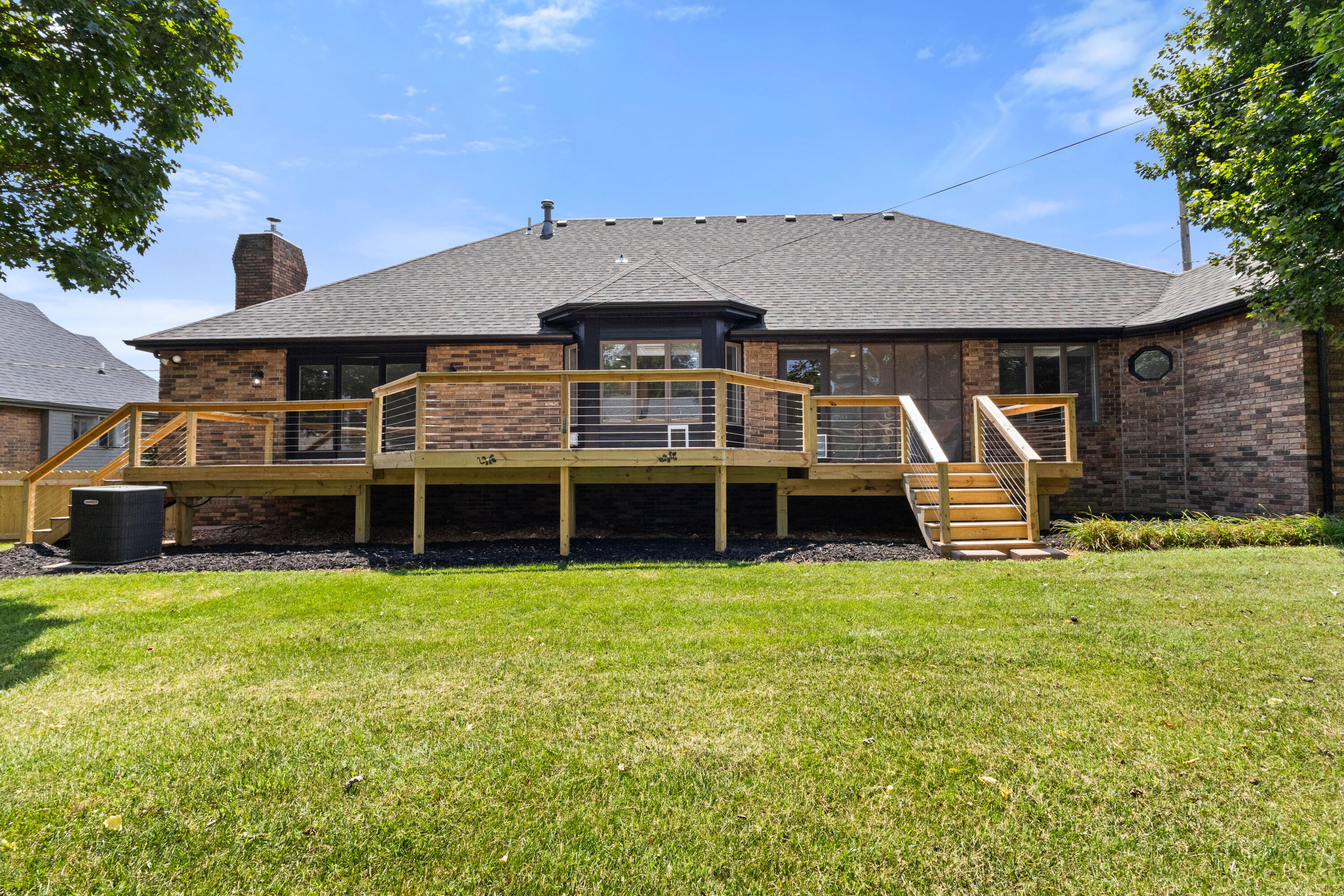 main property photo 31