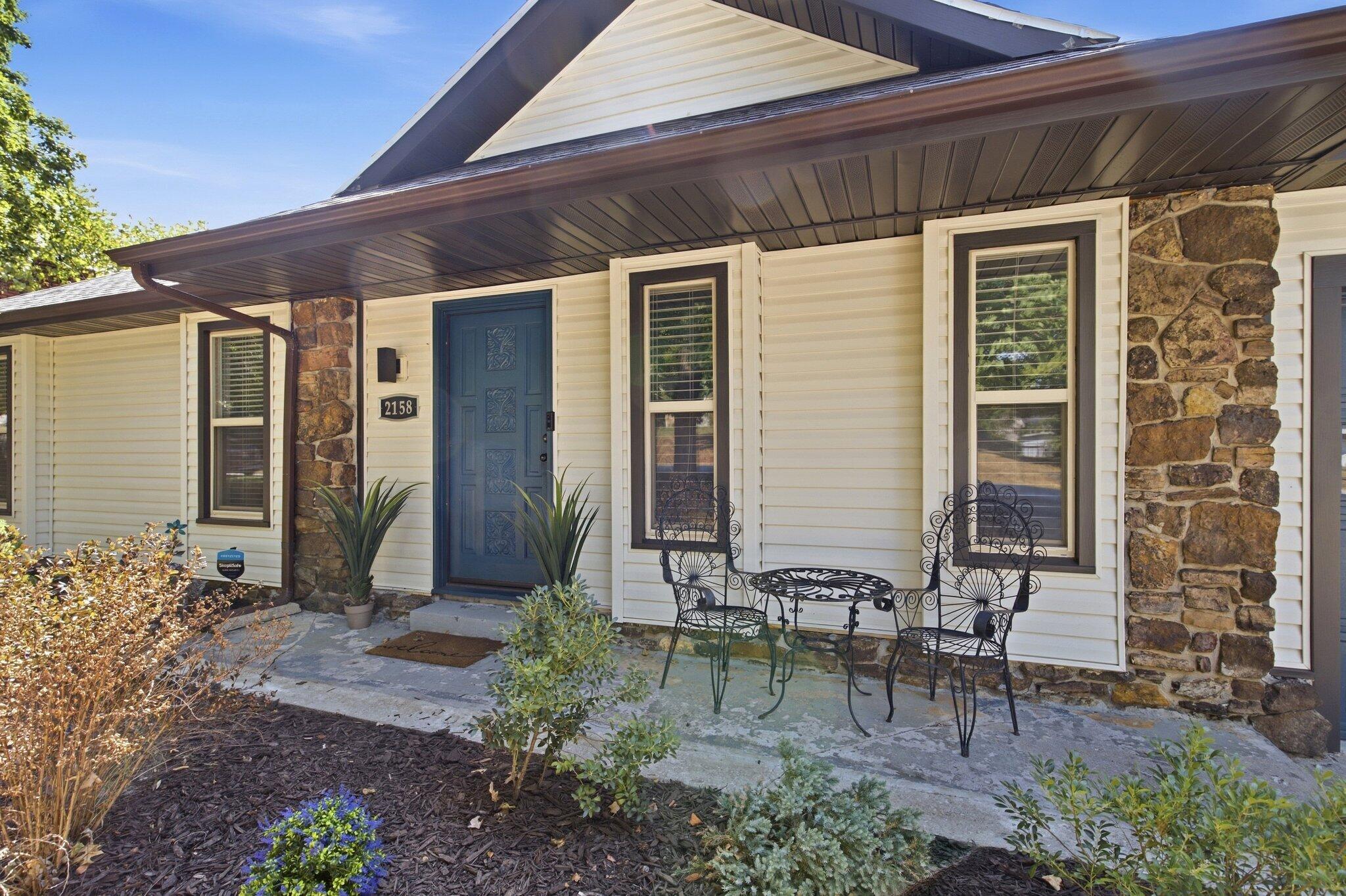 main property photo 2