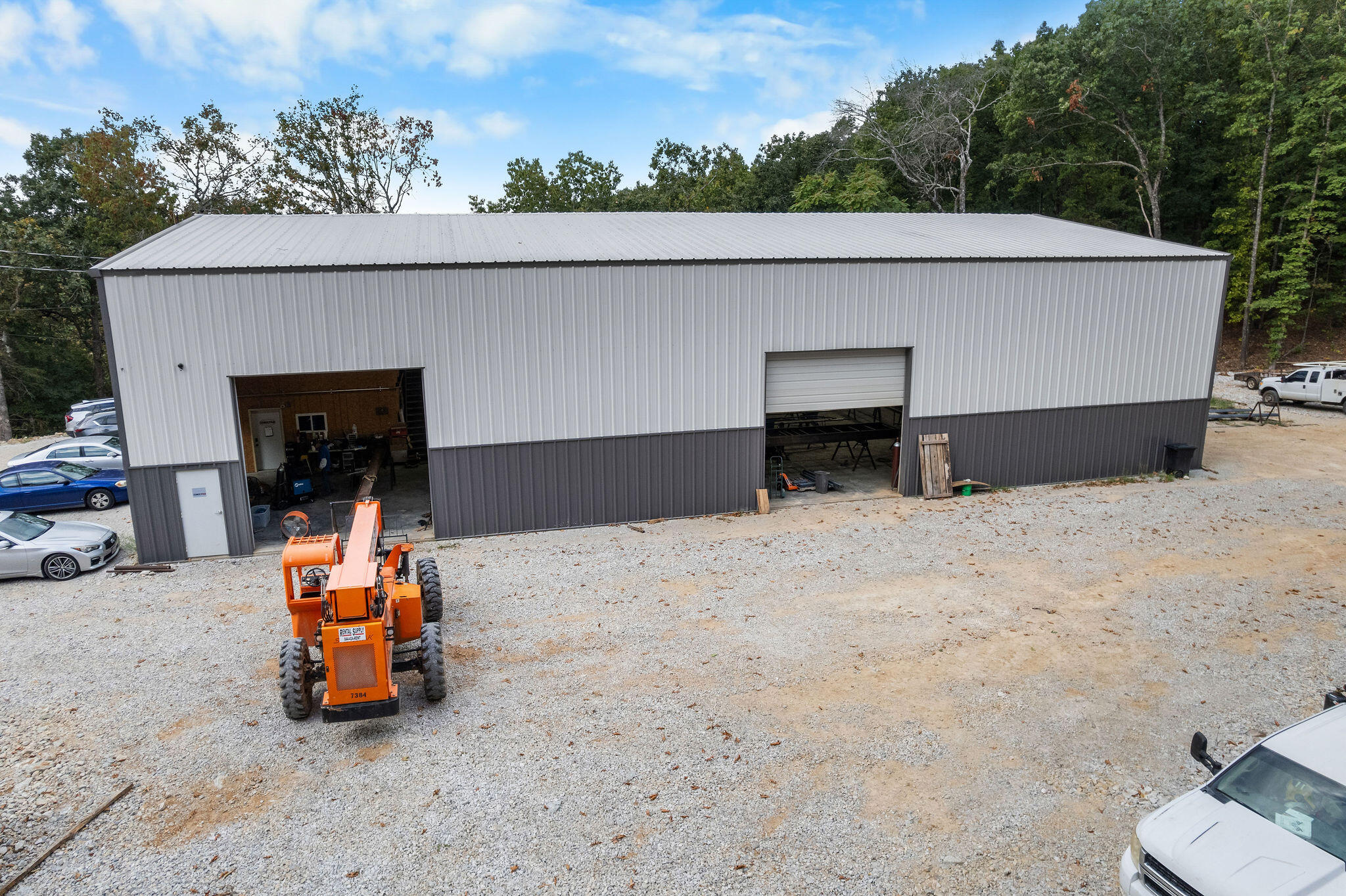 main property photo 4