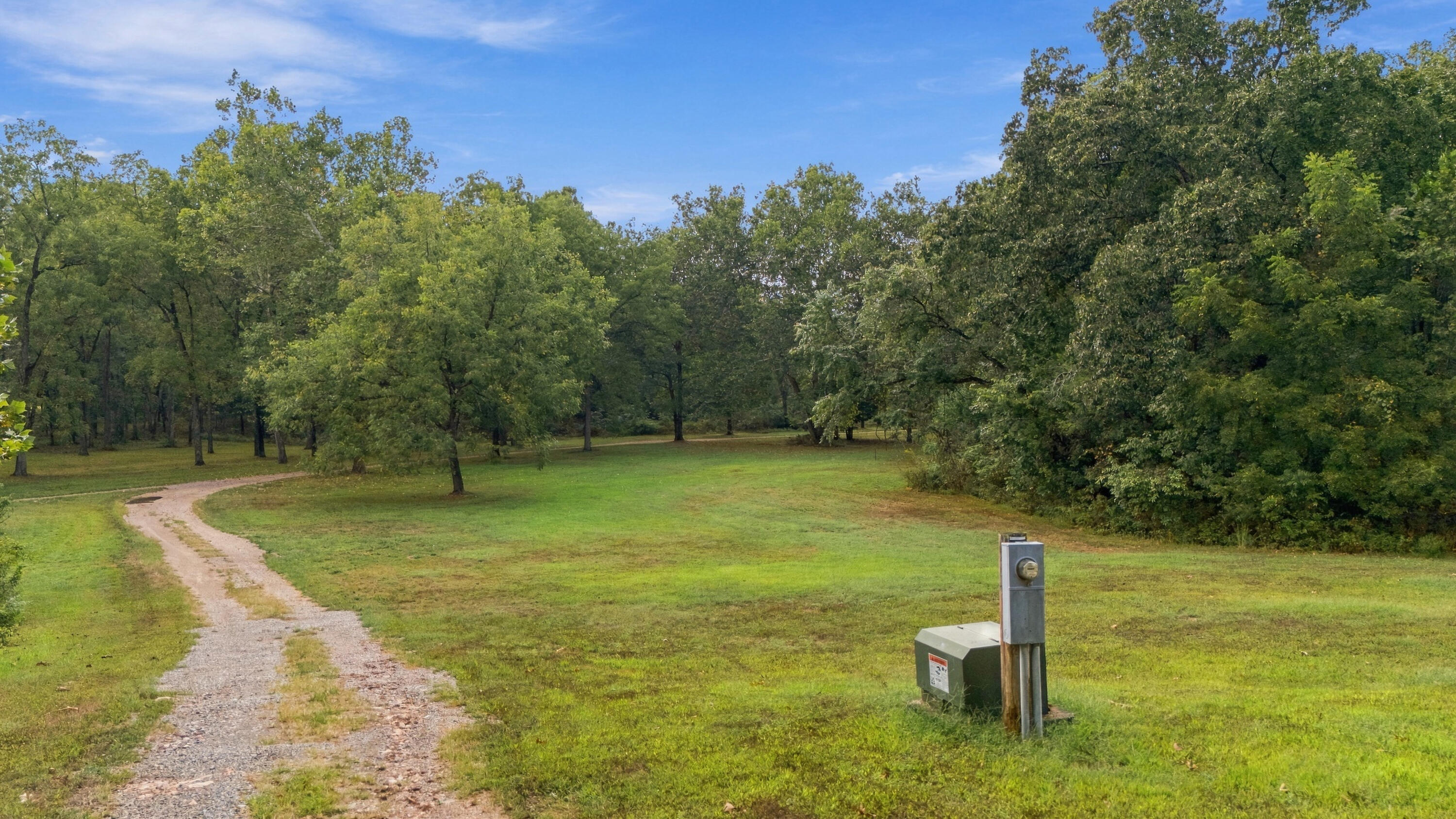 main property photo 51